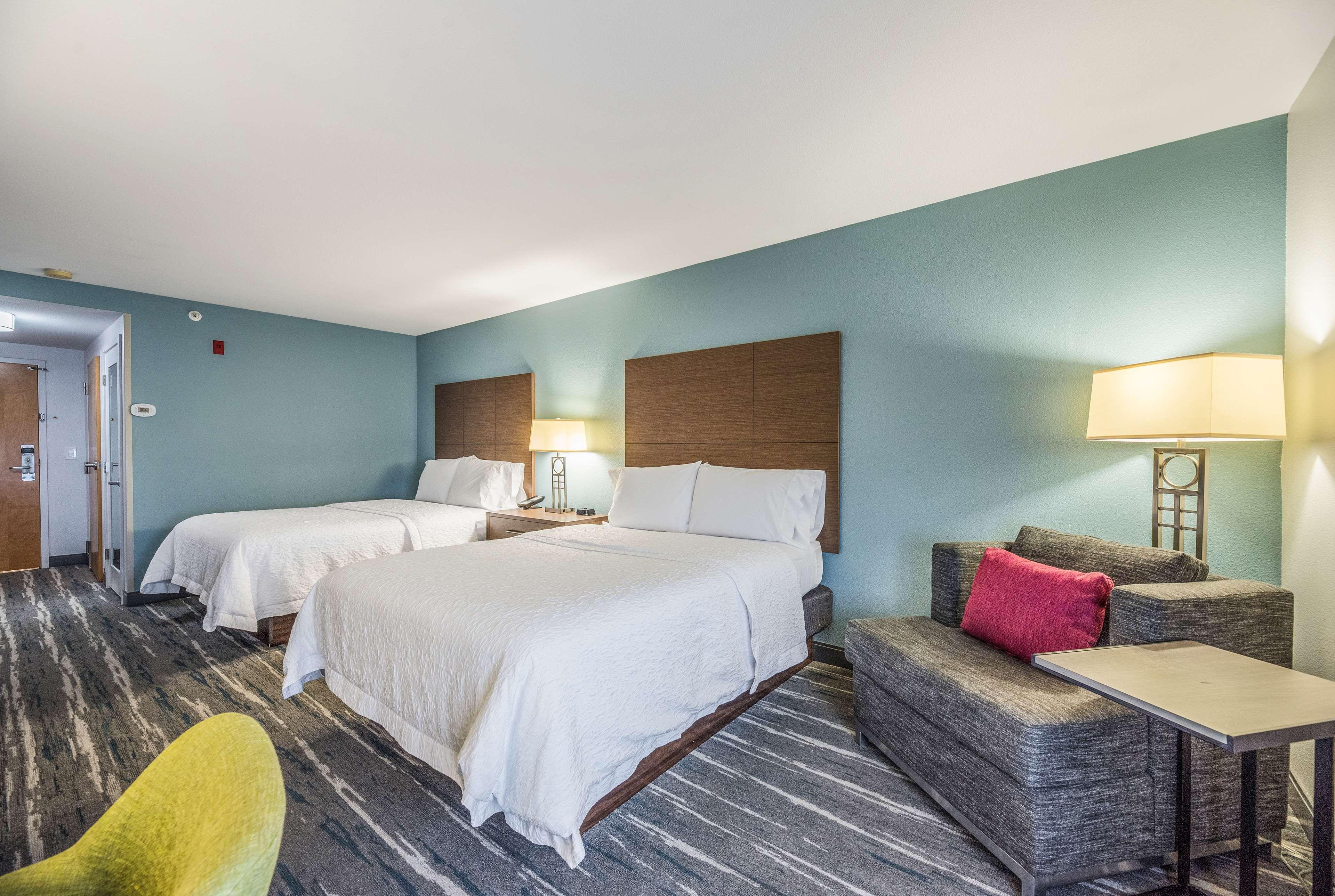 Double Two Queen Beds Non Smoking