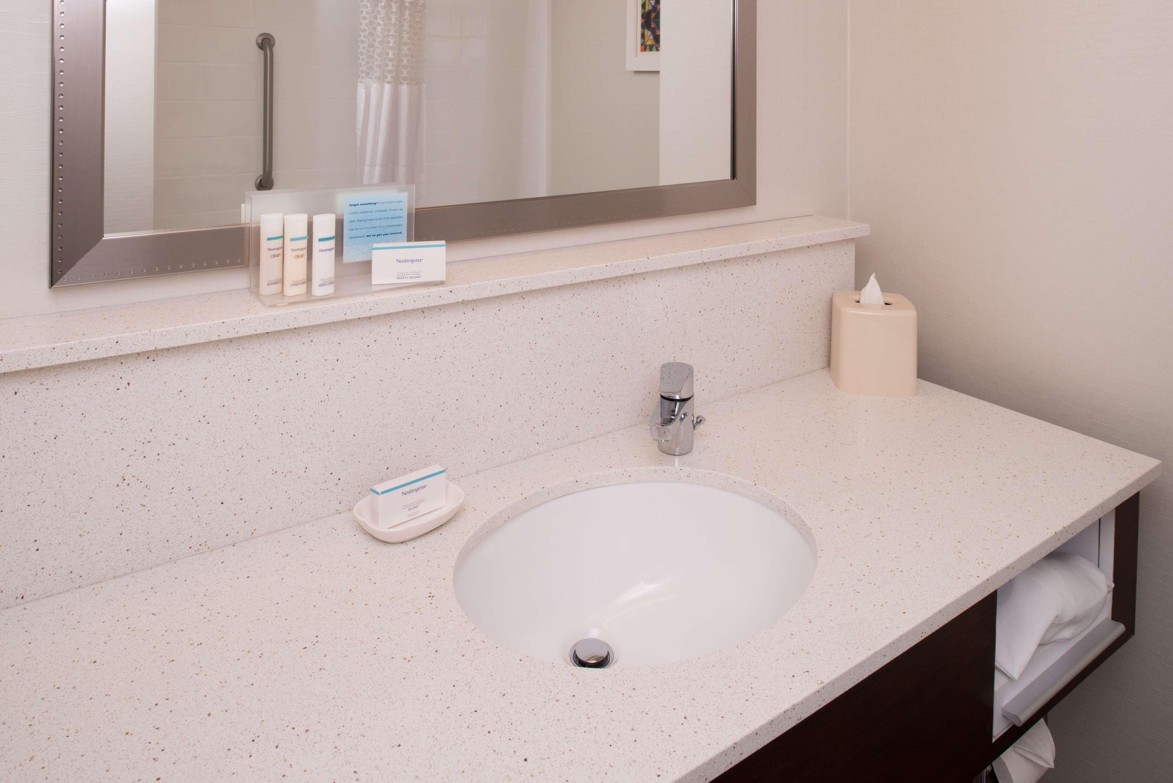 Double King Bed Non Smoking