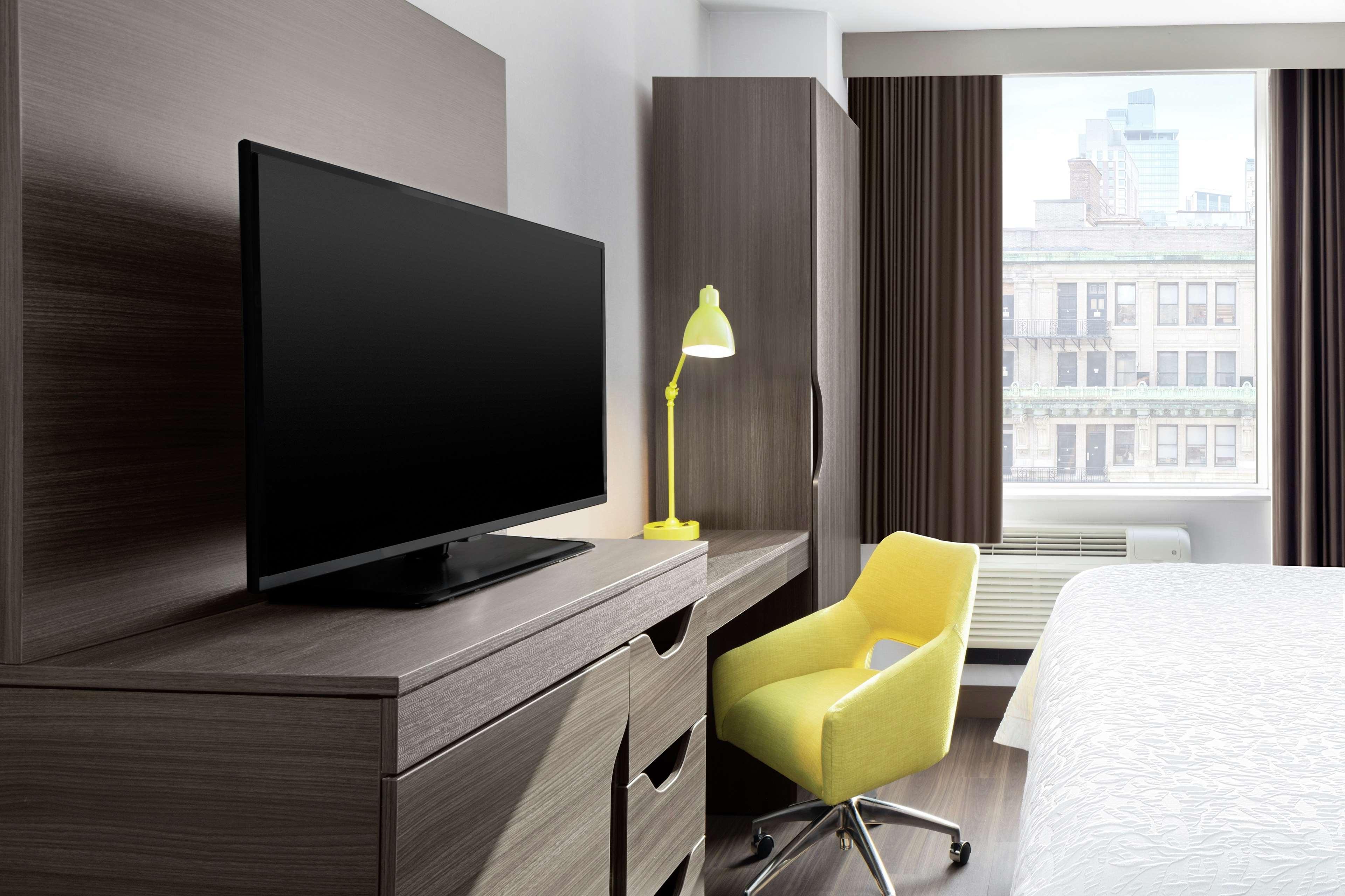 Double King Bed Non Smoking