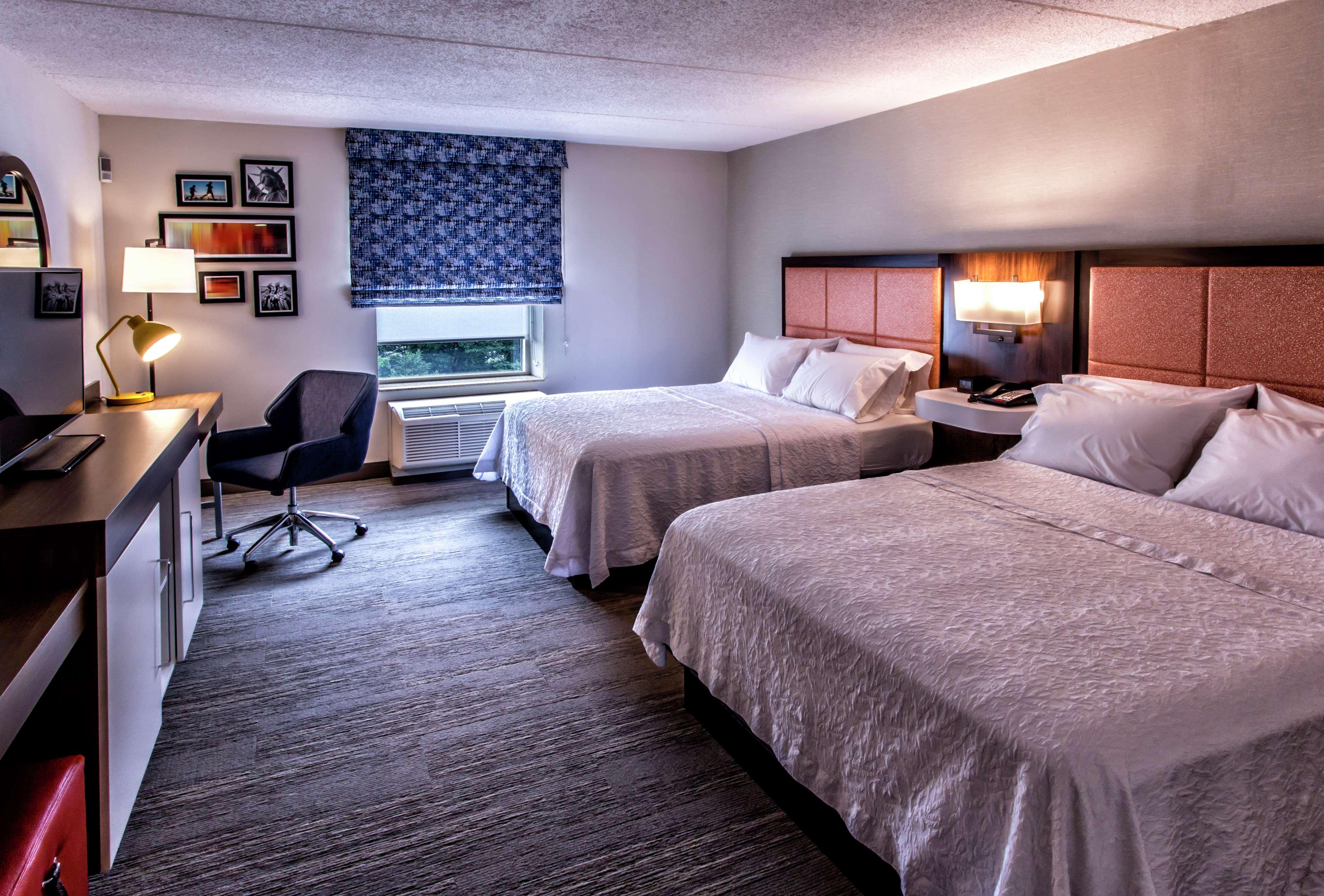 Double Two Queen Beds Non Smoking