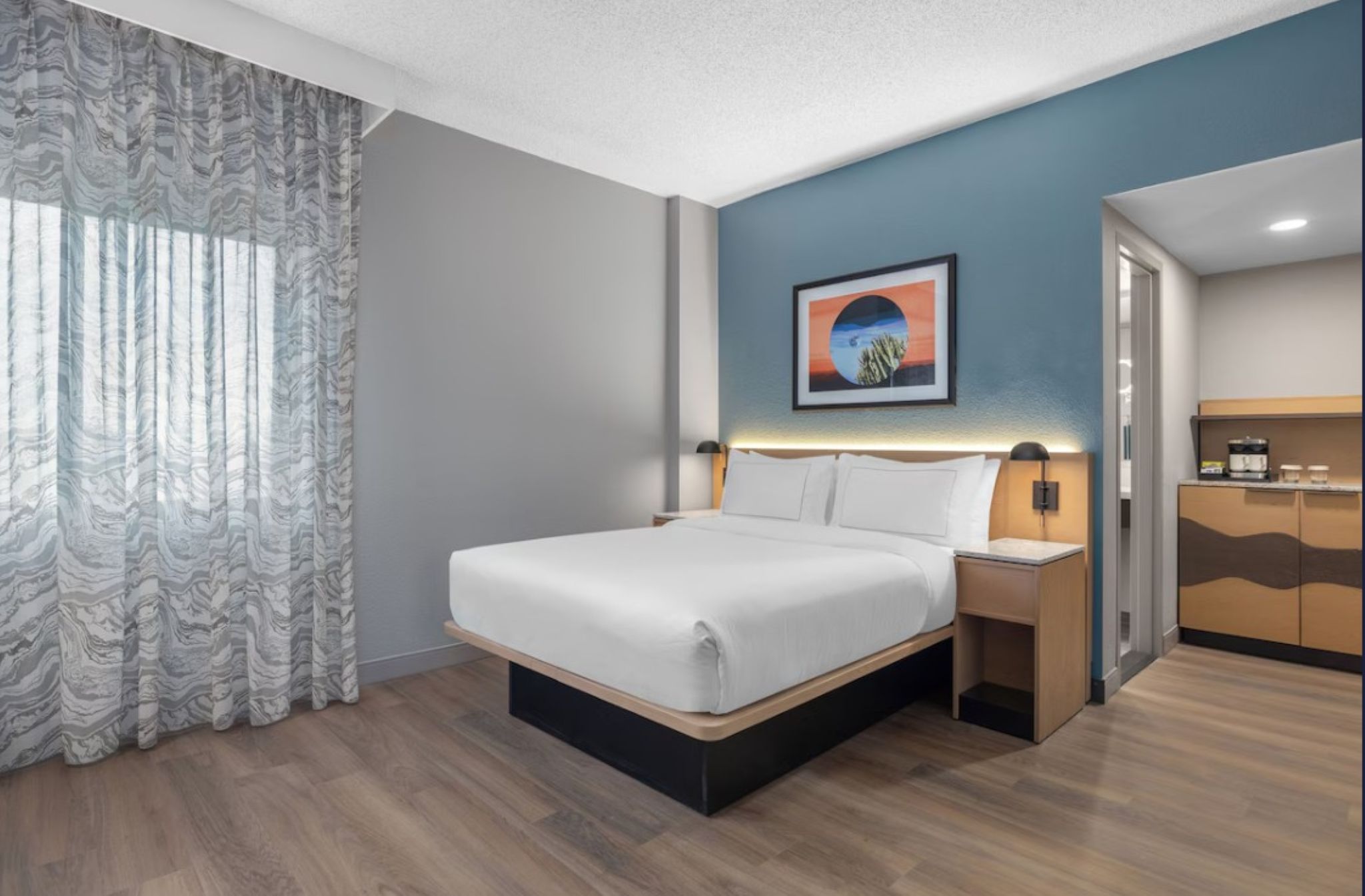 Double Queen Size Bed