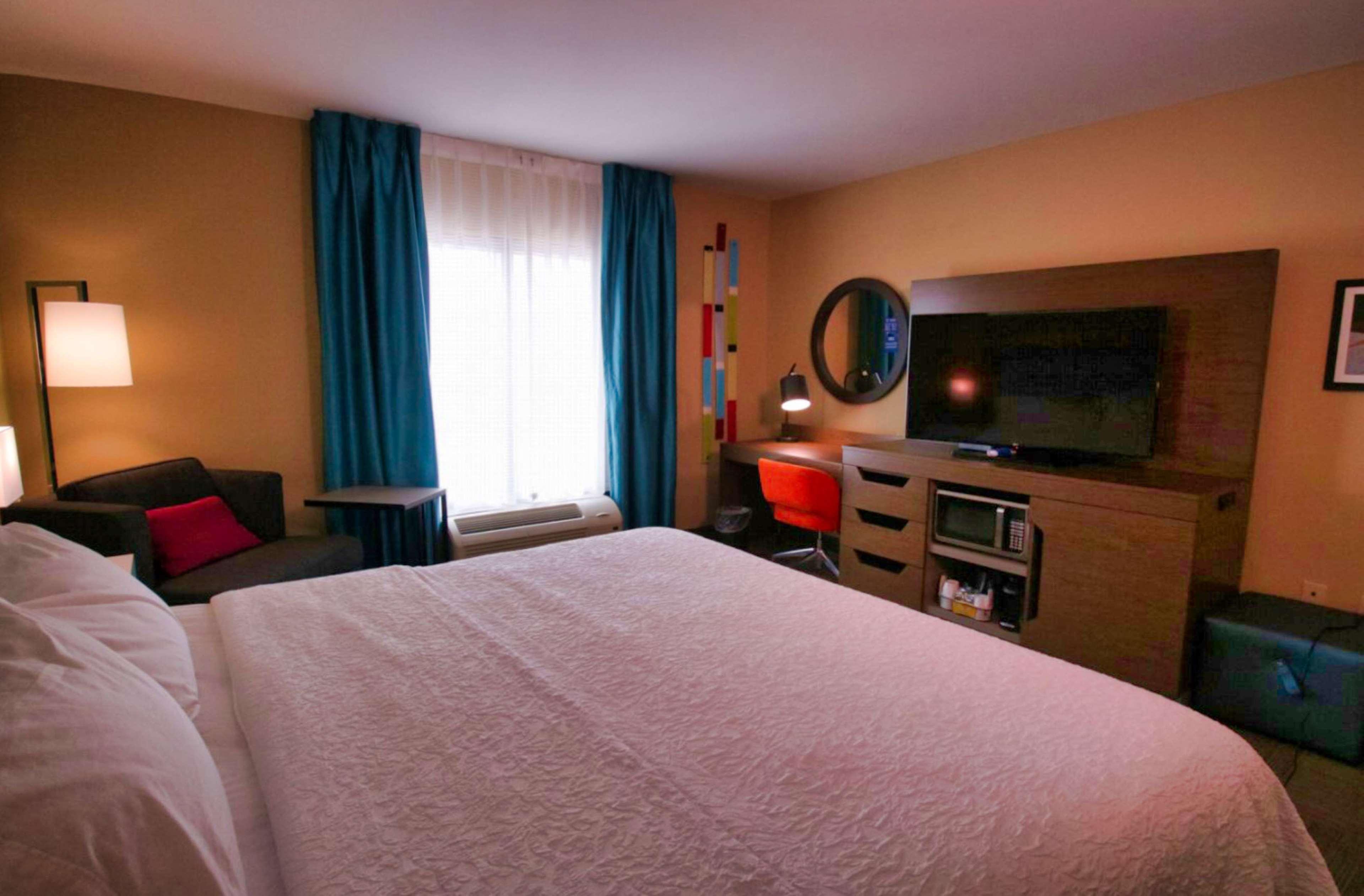 Double King Bed Non Smoking