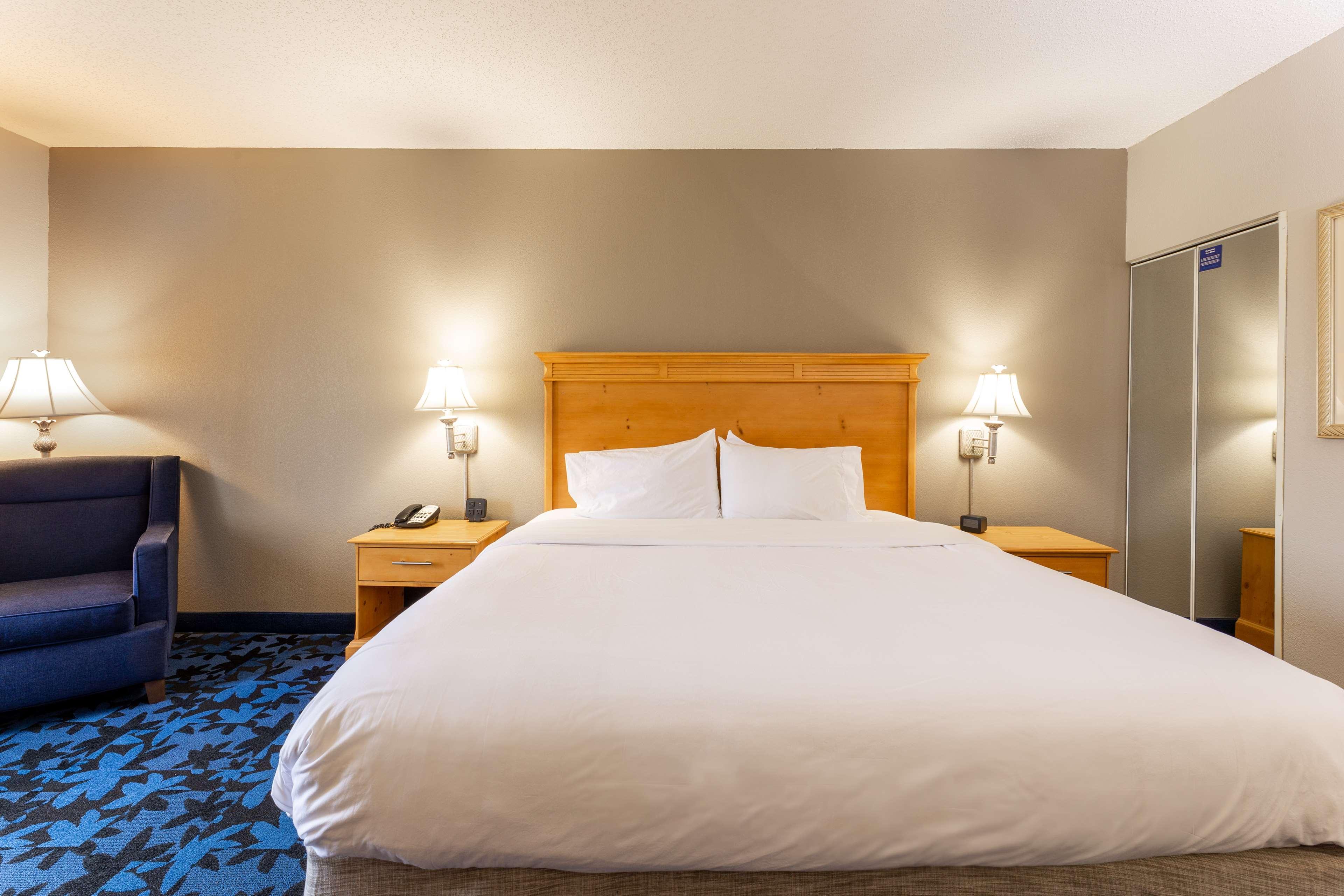 Double Two Queen Beds