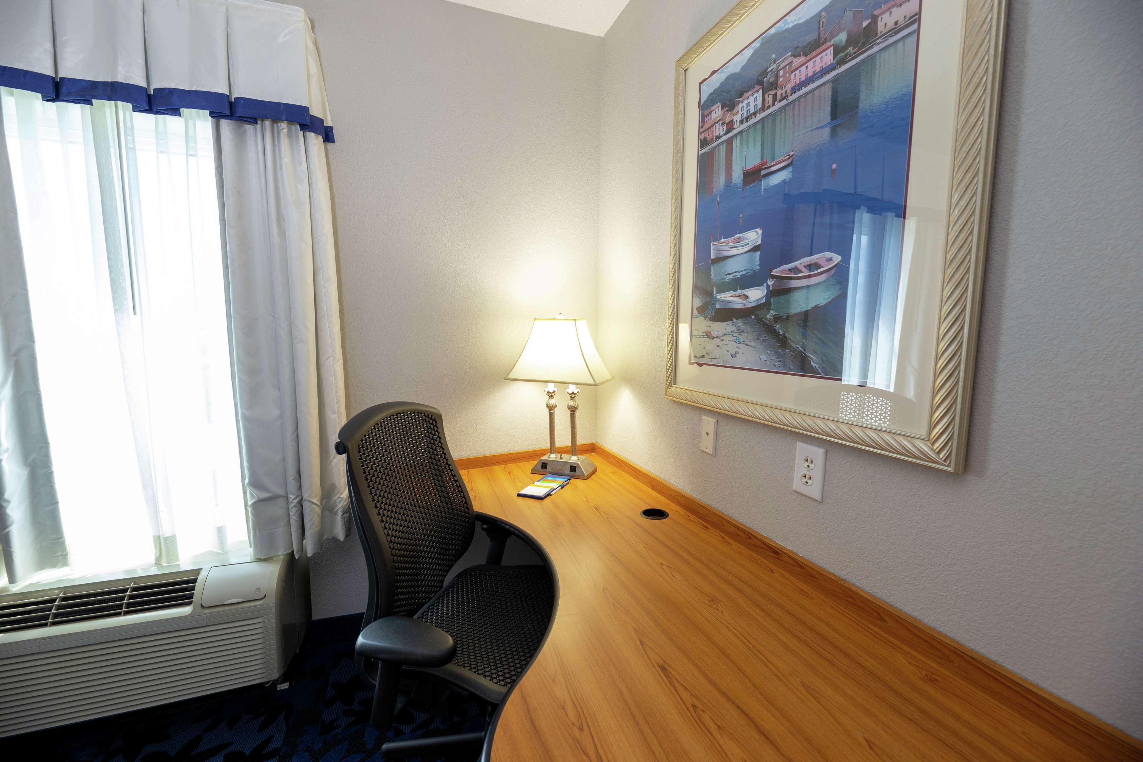 Double Two Queen Beds Non Smoking