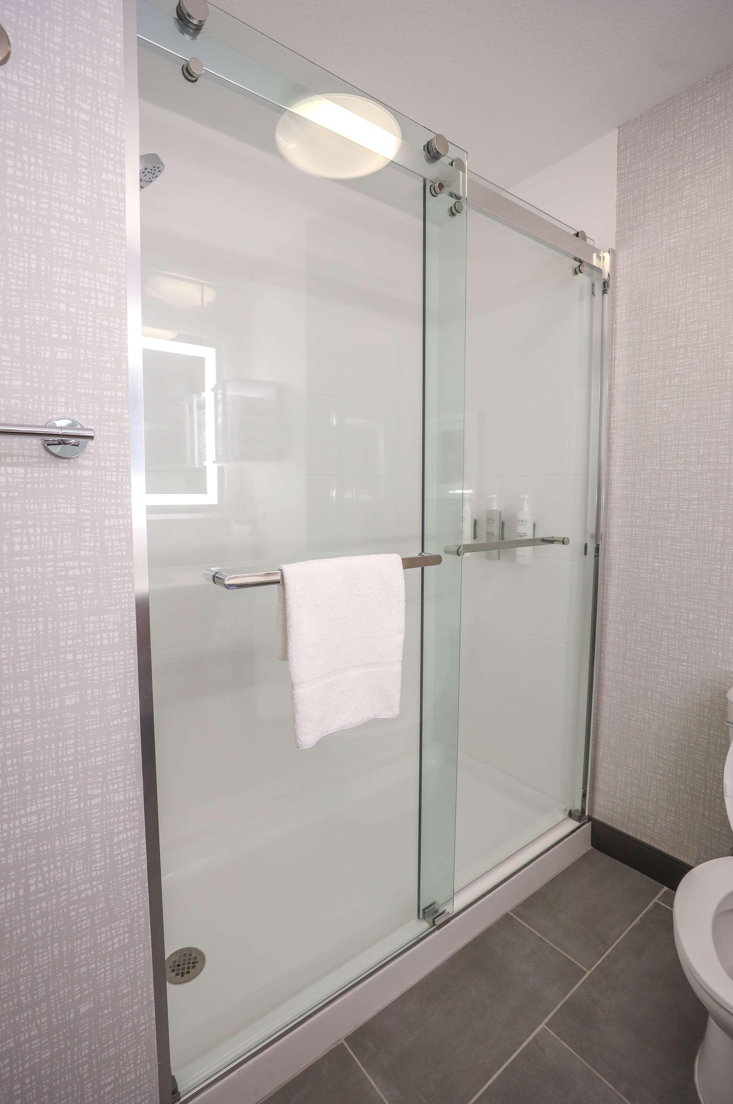 Double Two Queen Beds Non Smoking