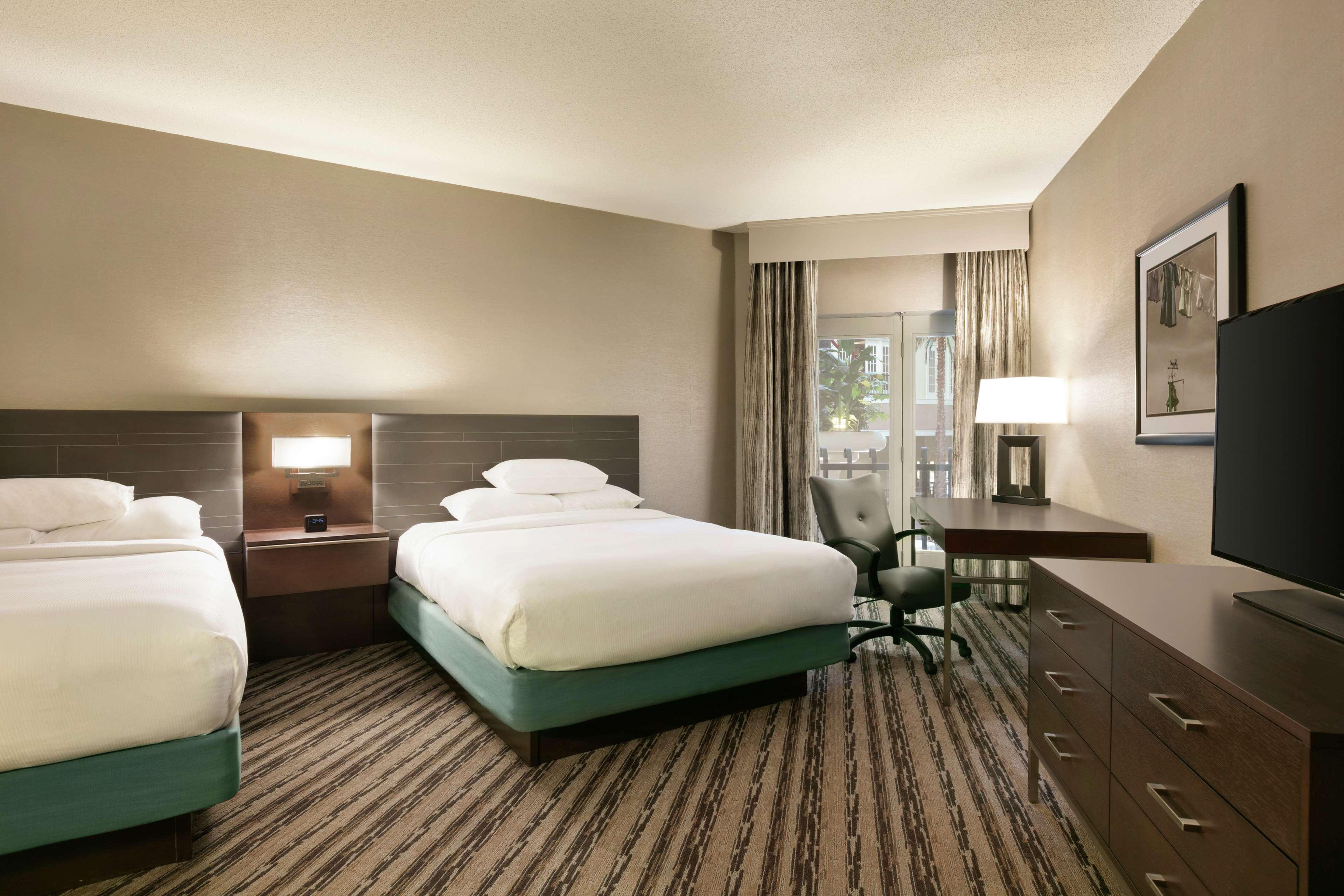 Double Queen Size Bed