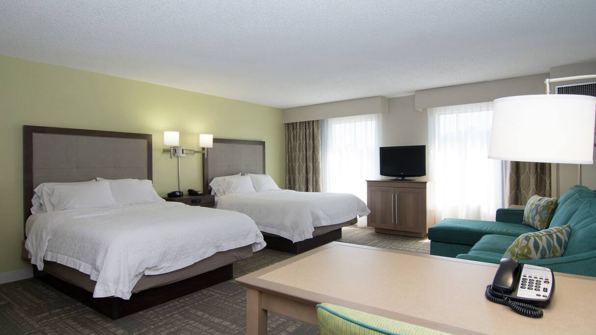 Double Two Queen Beds