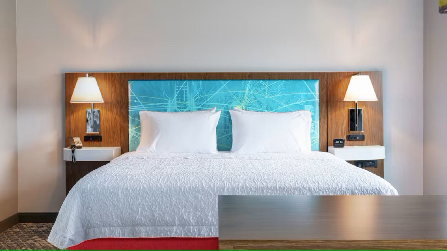 Double King Bed Non Smoking