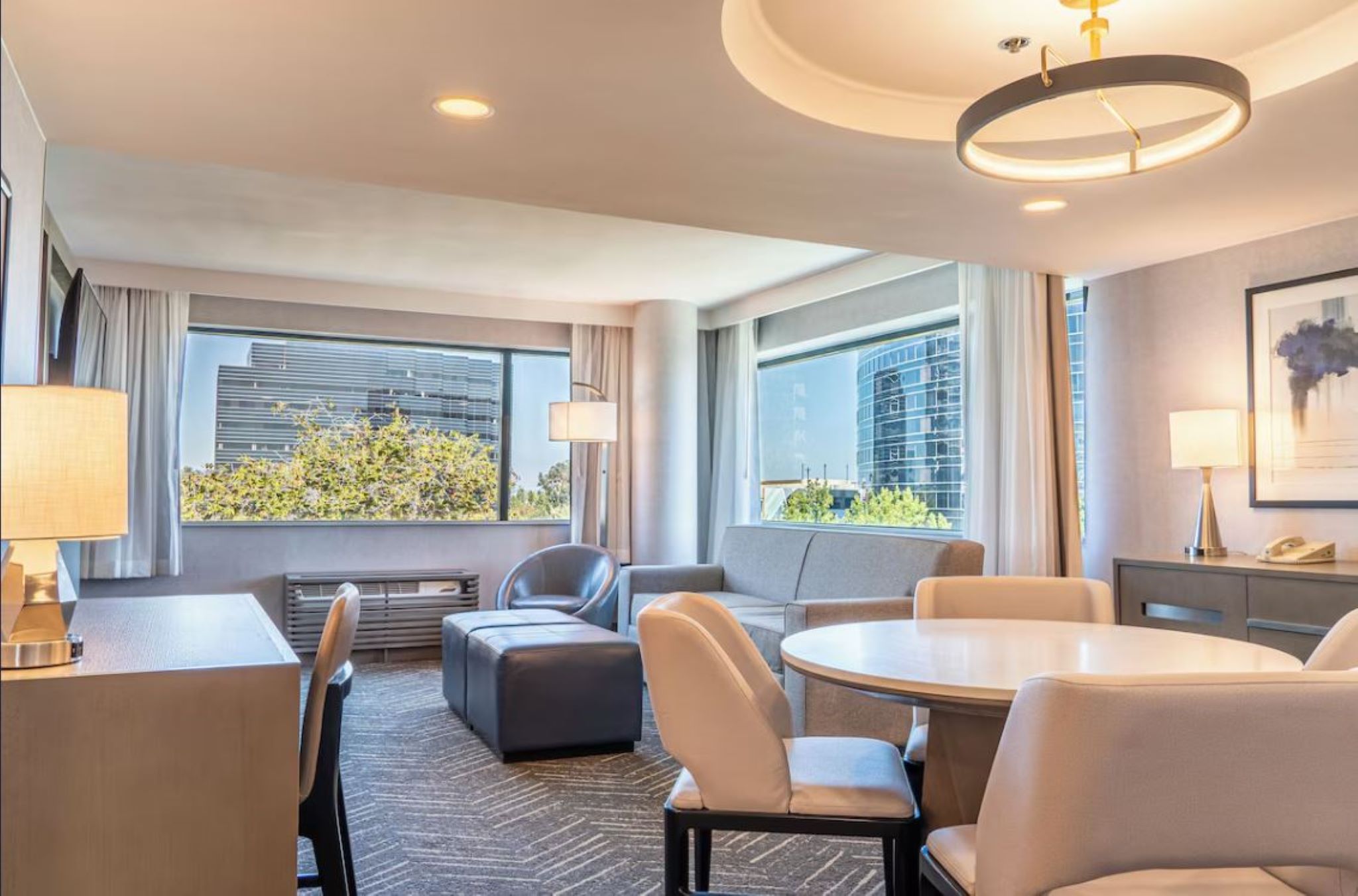 Suite Executive King Bed