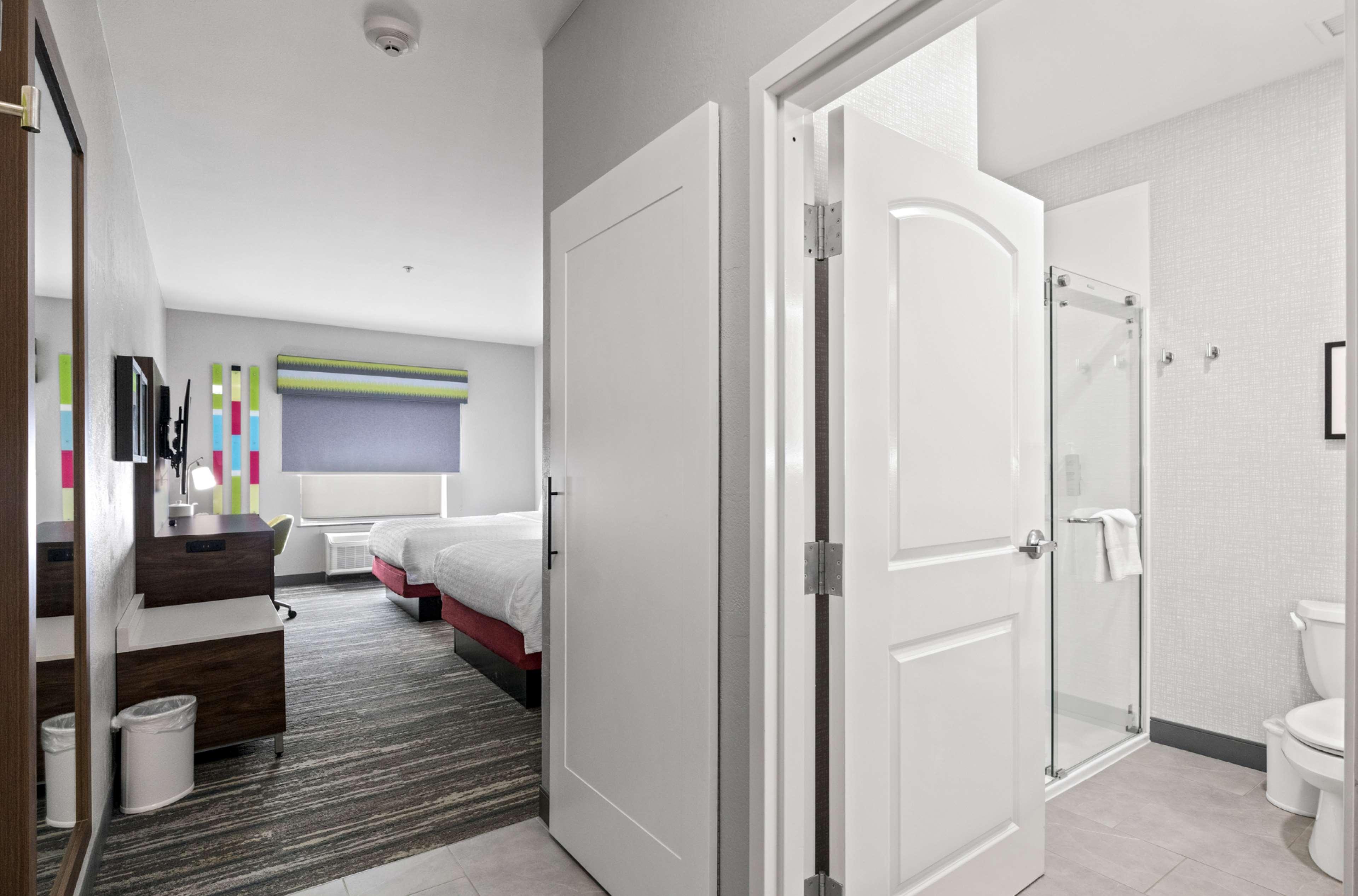 Double Two Queen Beds Non Smoking