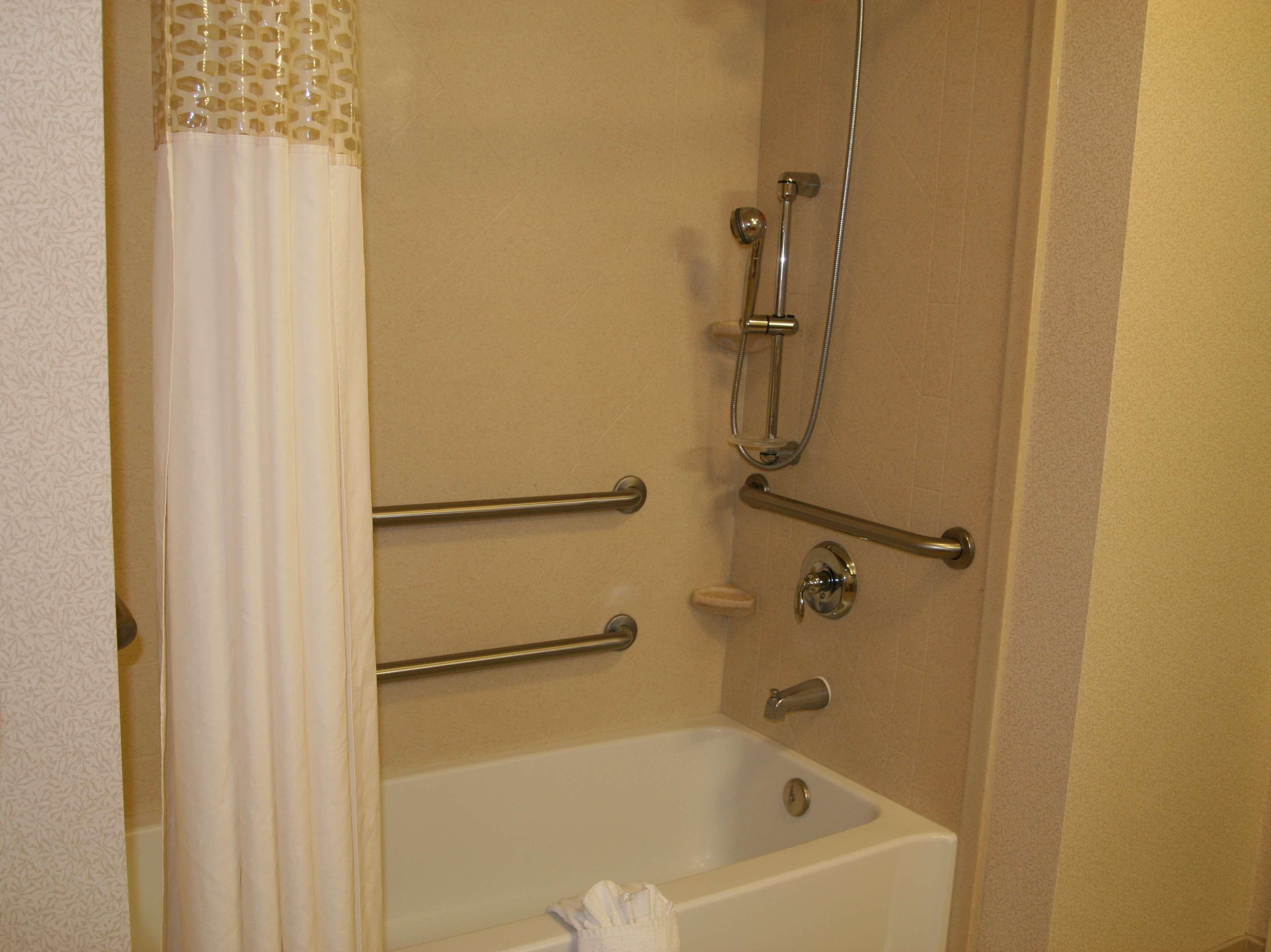 Room Accessible-two Queen Beds