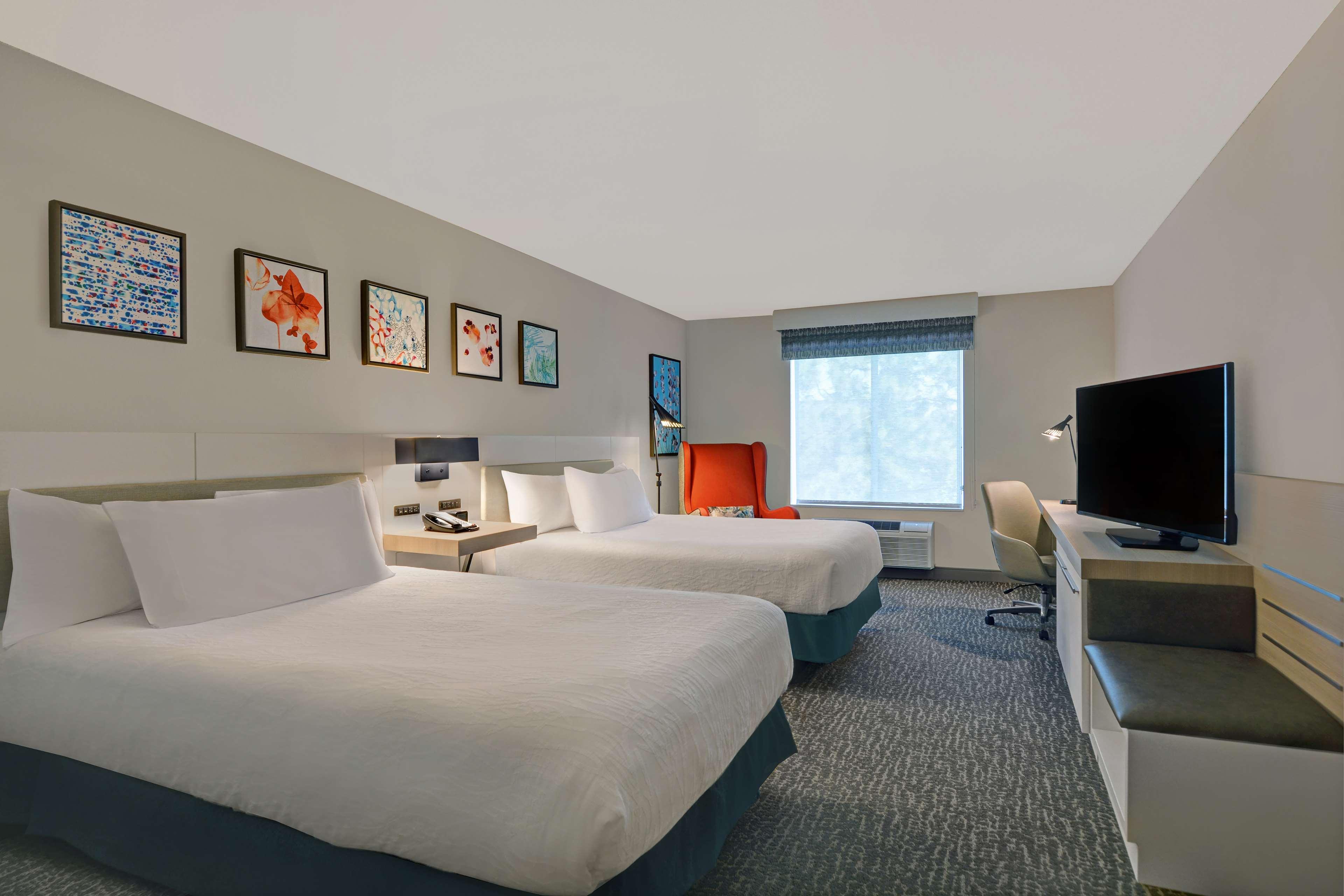 Room Two Double Beds Premium