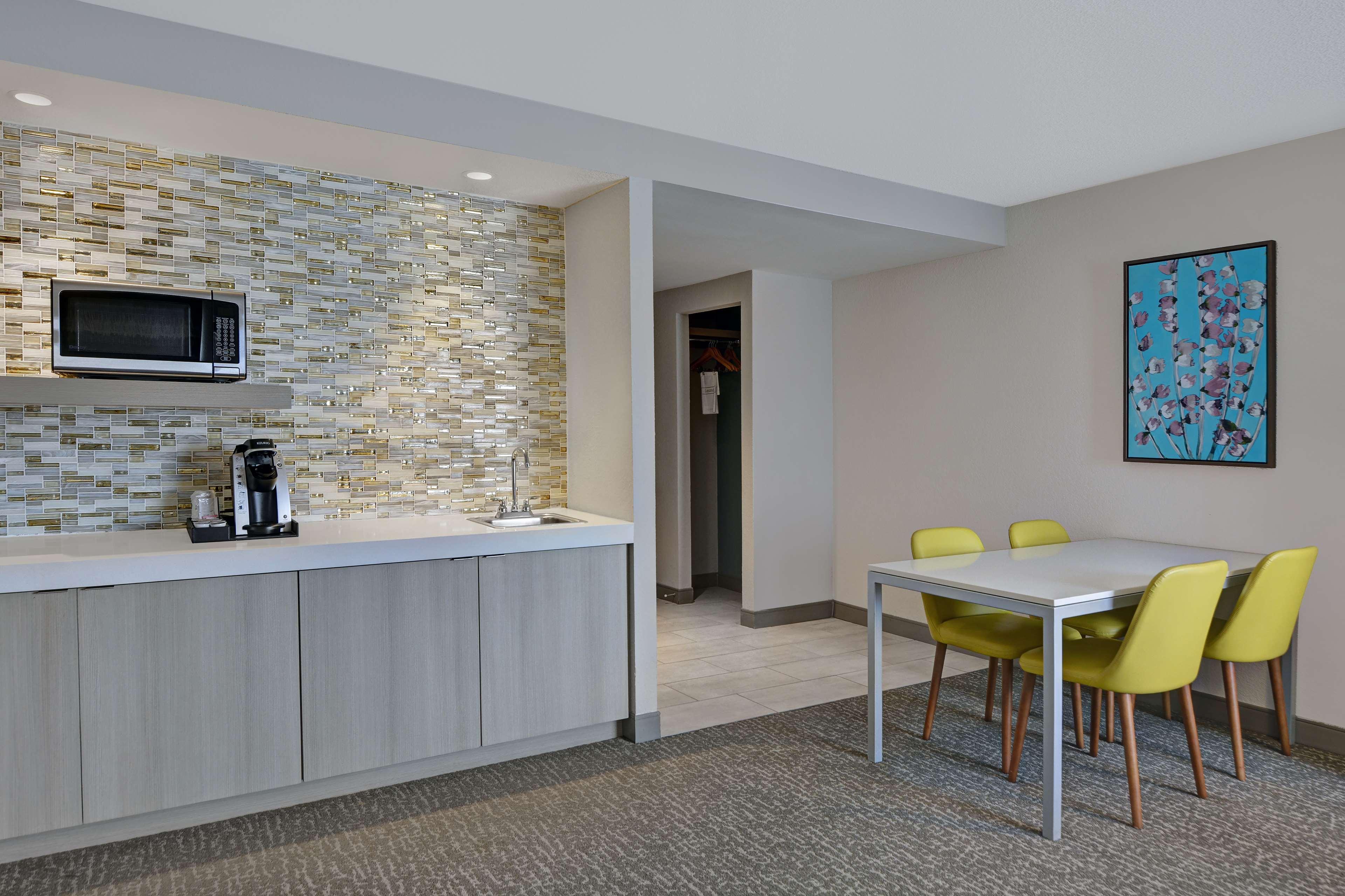 Suite King Bed One Bedroom 