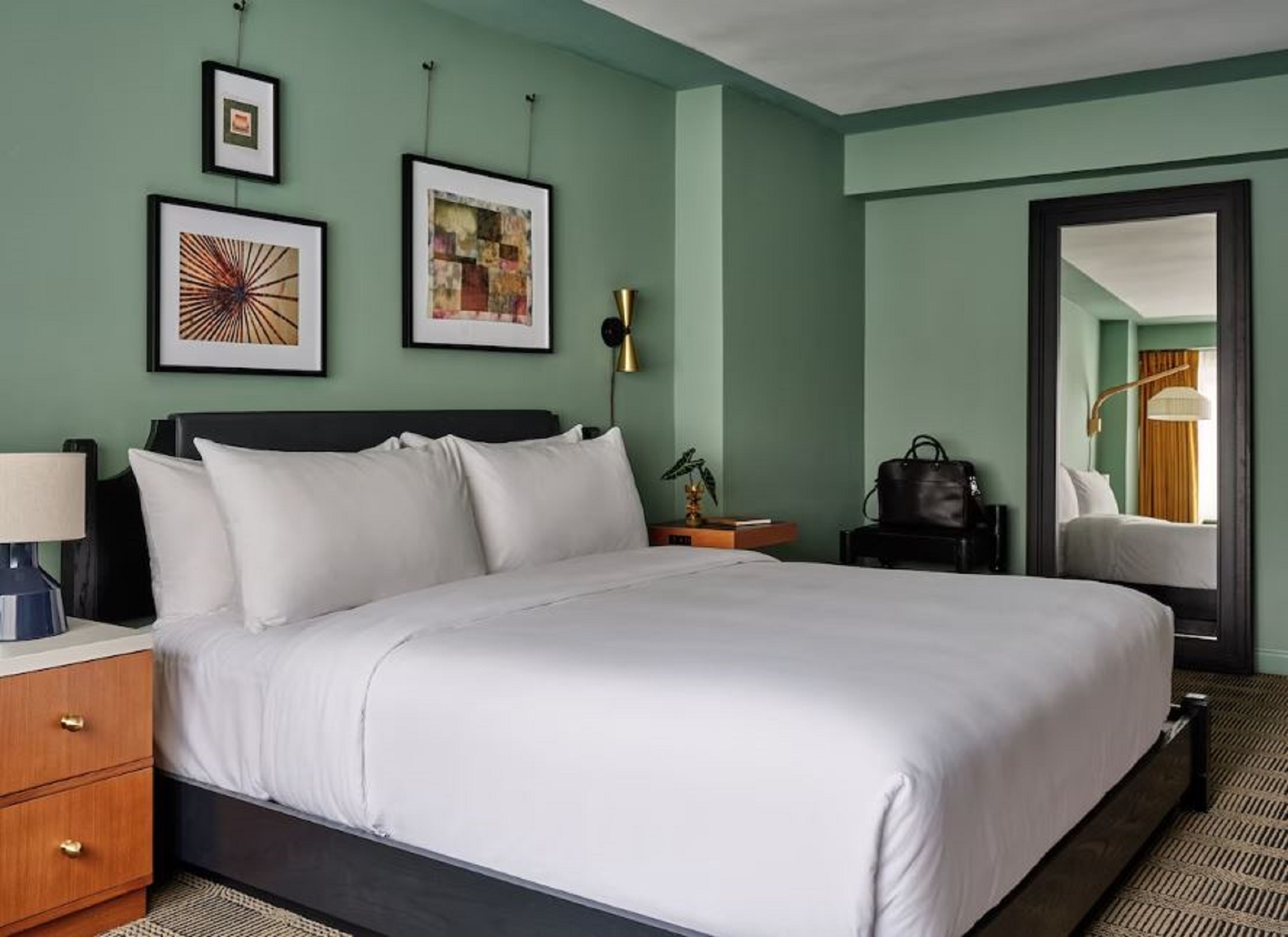 Double King Size Bed