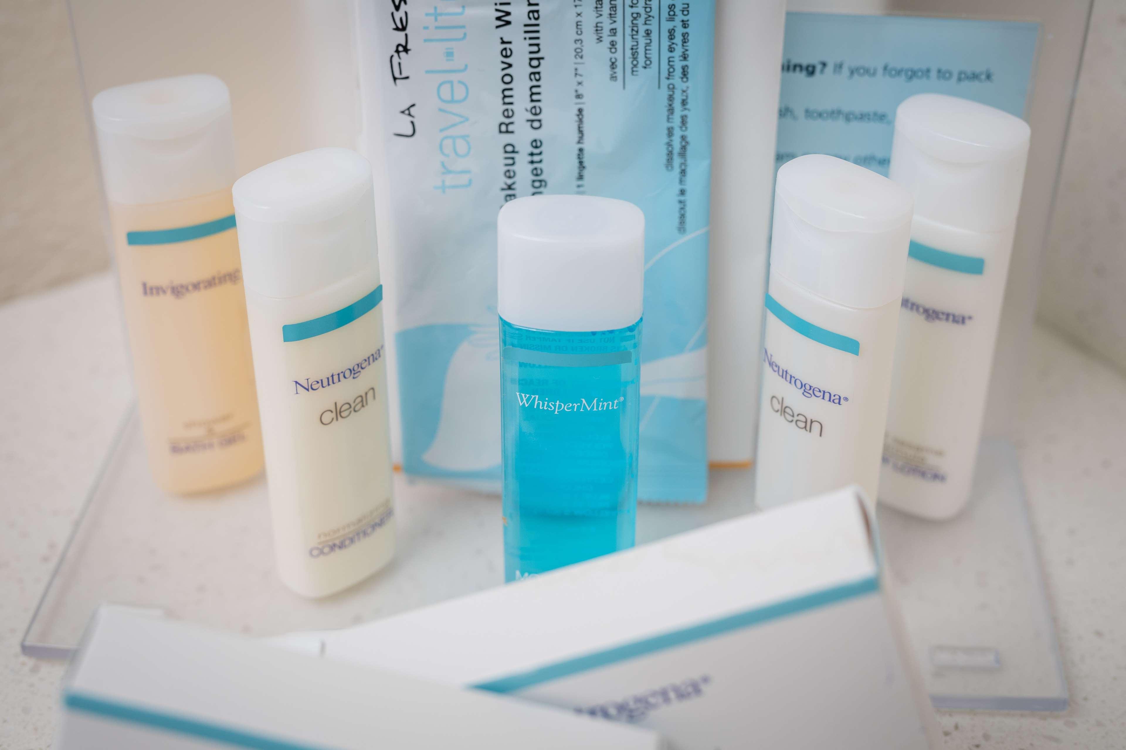 Double Two Queen Beds Premium