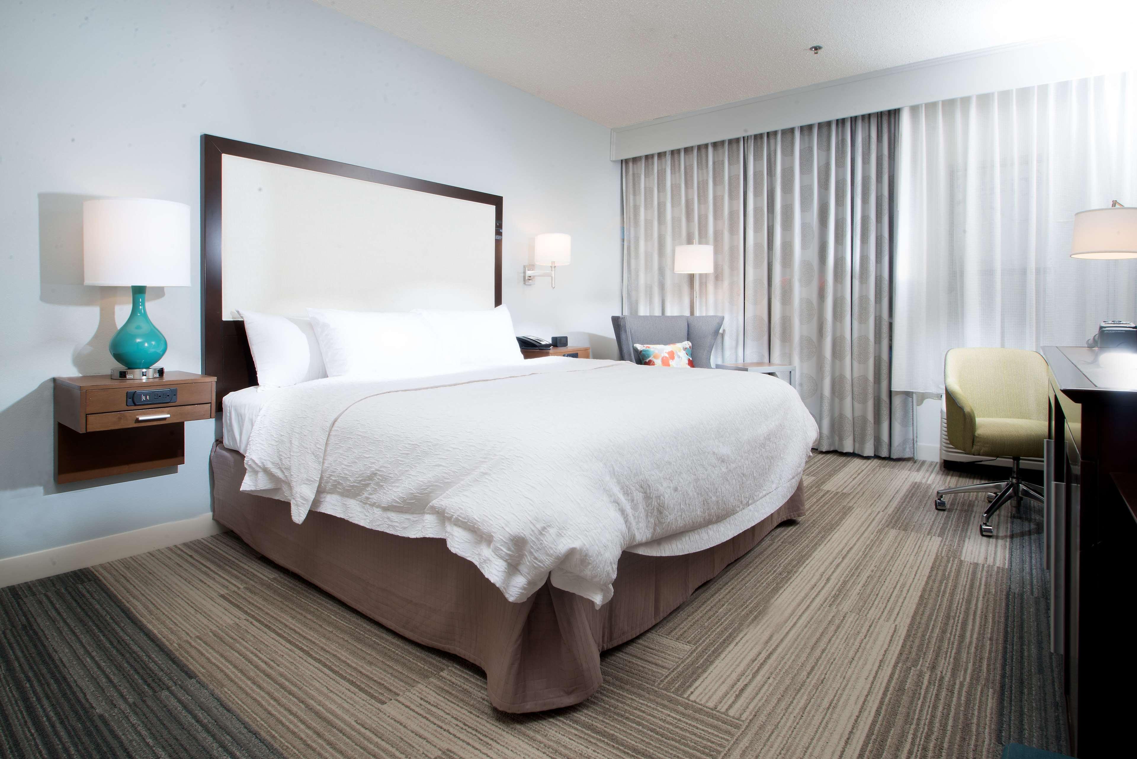 Double King Bed Non Smoking