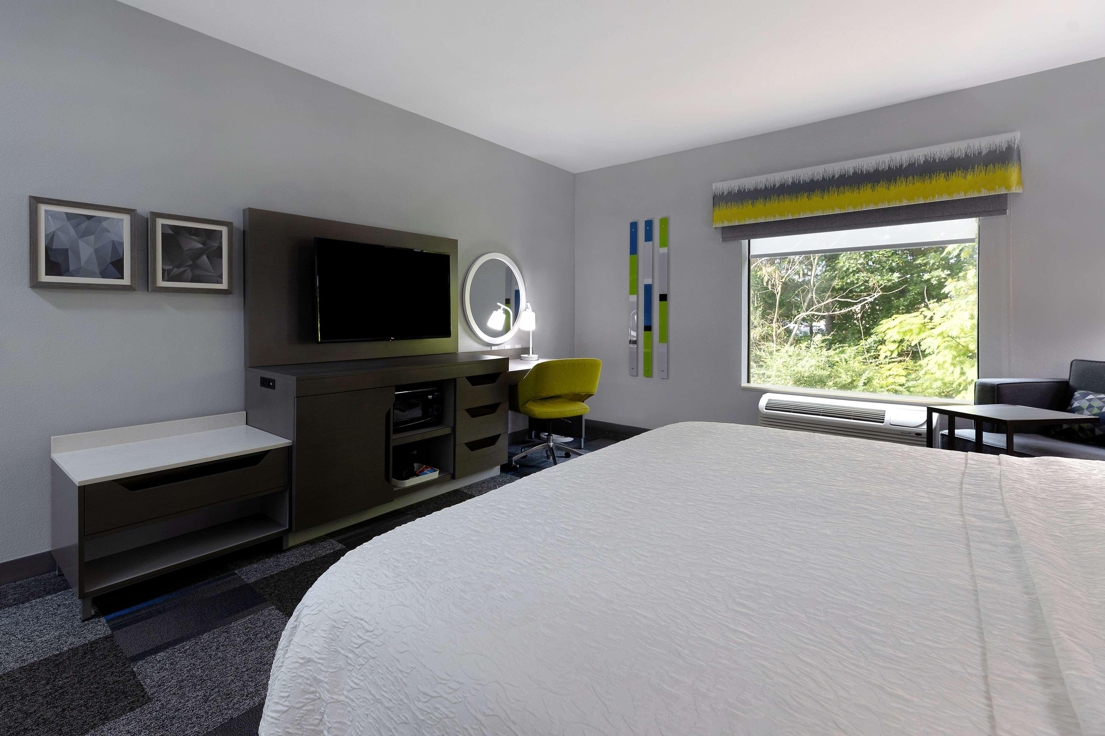 Double King Bed Non Smoking