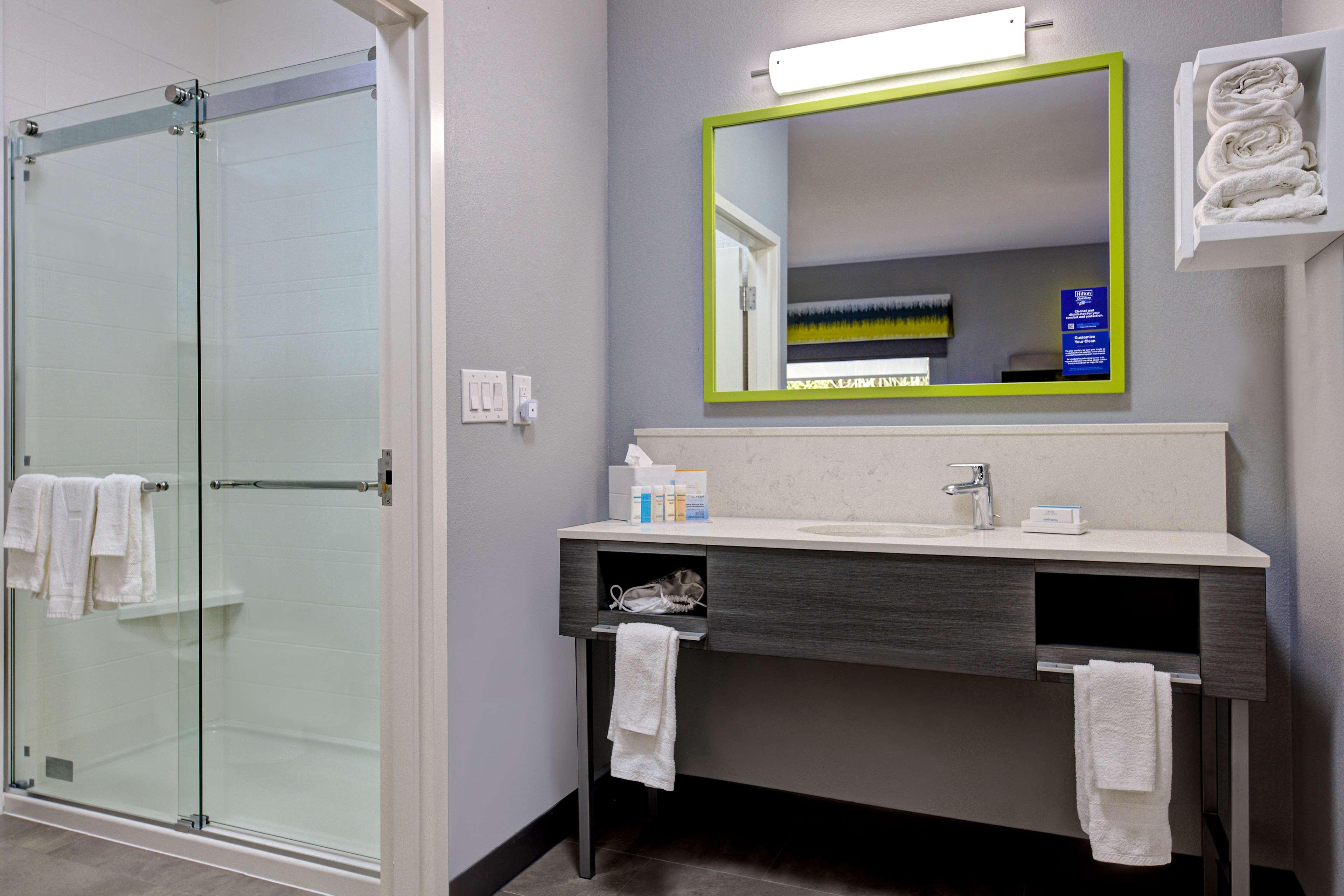 Studio King Bed Non Smoking