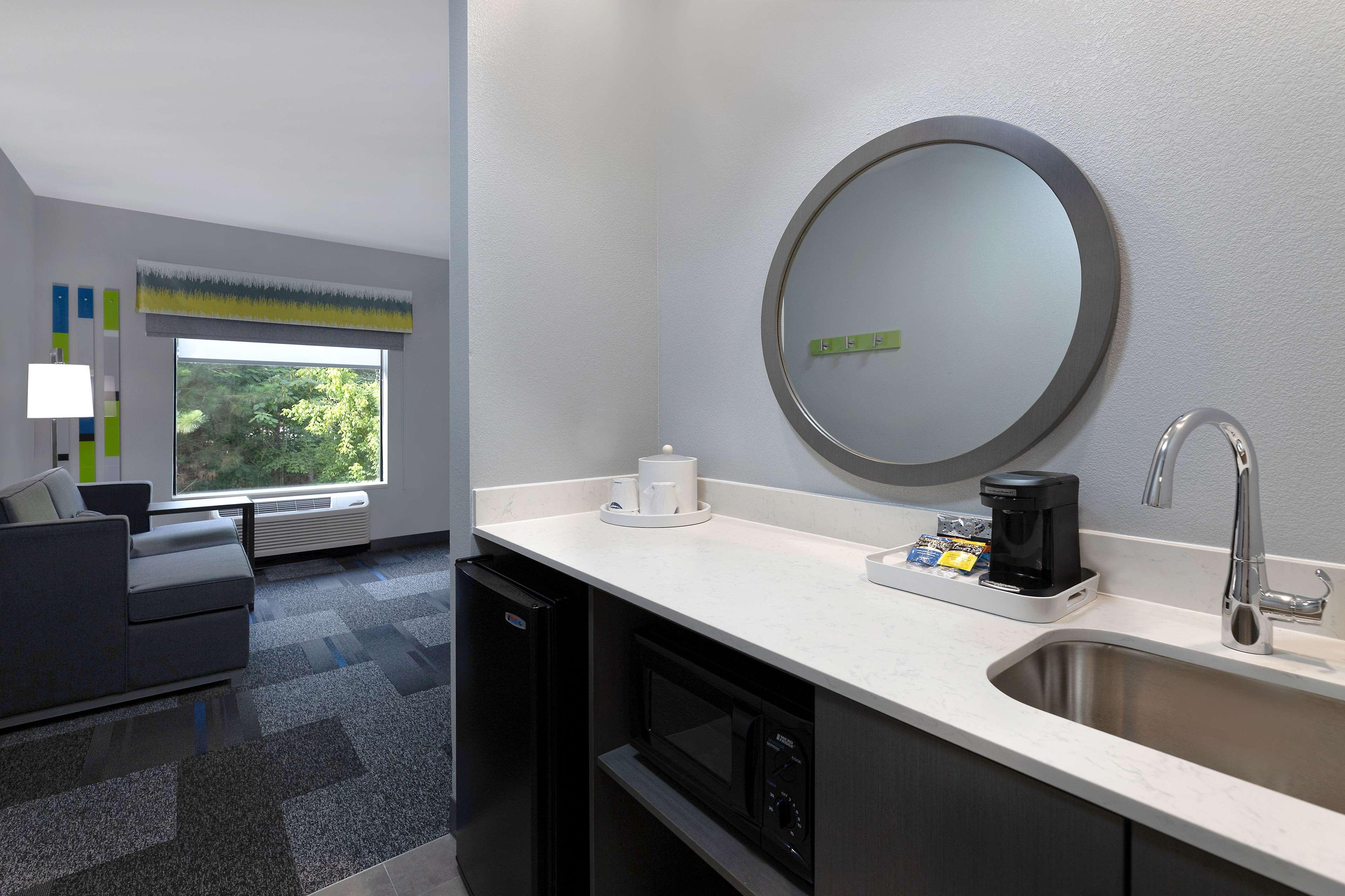 Studio King Bed Non Smoking