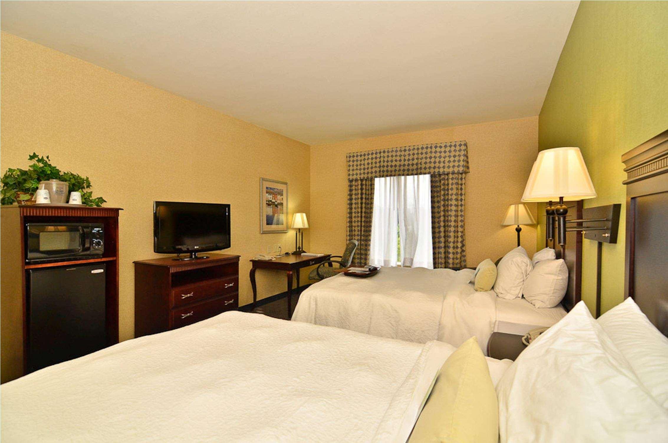 Double Two Queen Beds