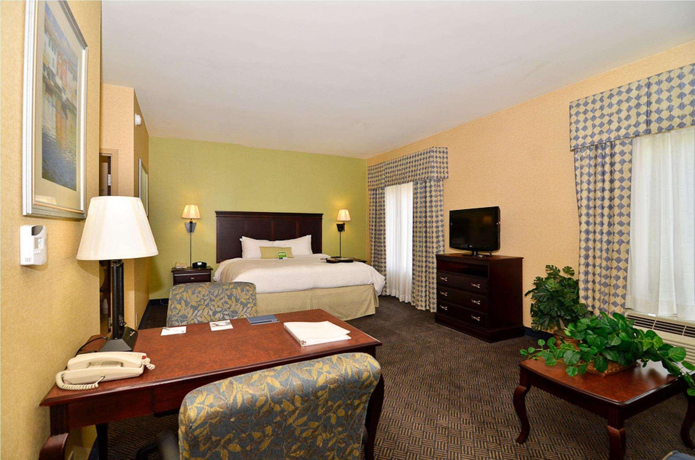 Studio King Bed Non Smoking