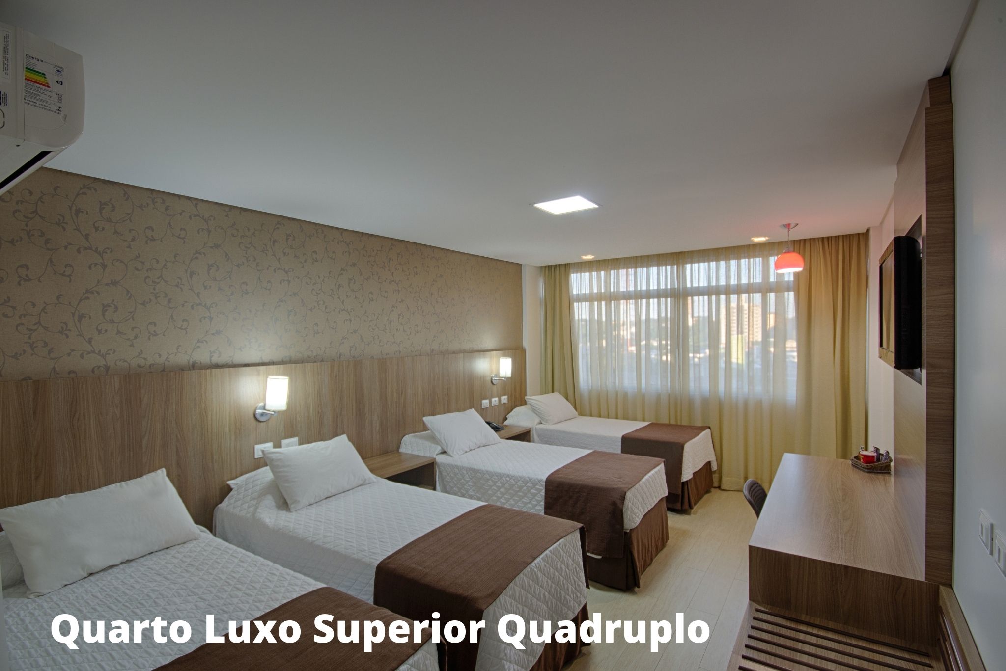 Quadruple Deluxe Superior