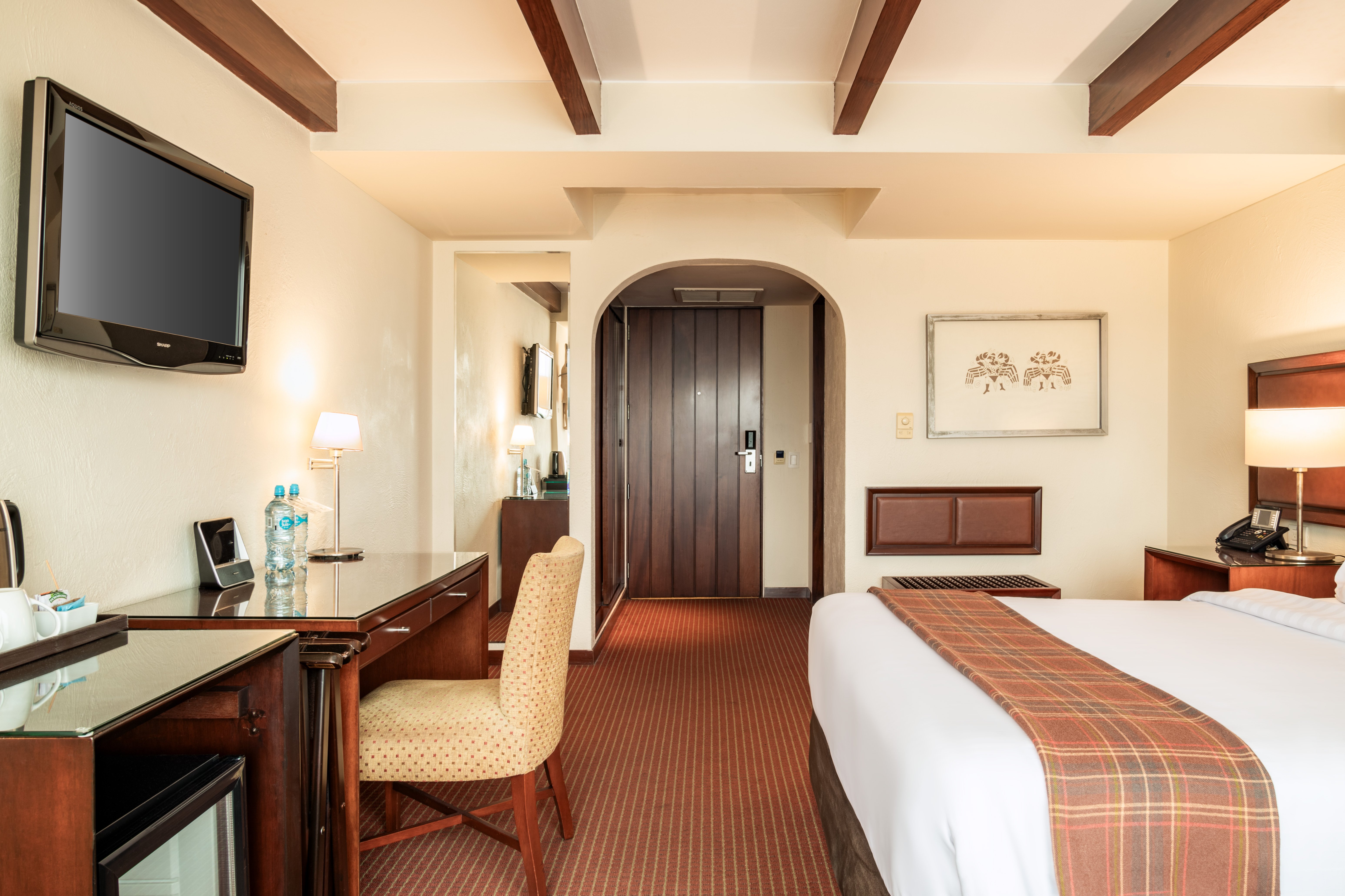 Double Queen Size Bed