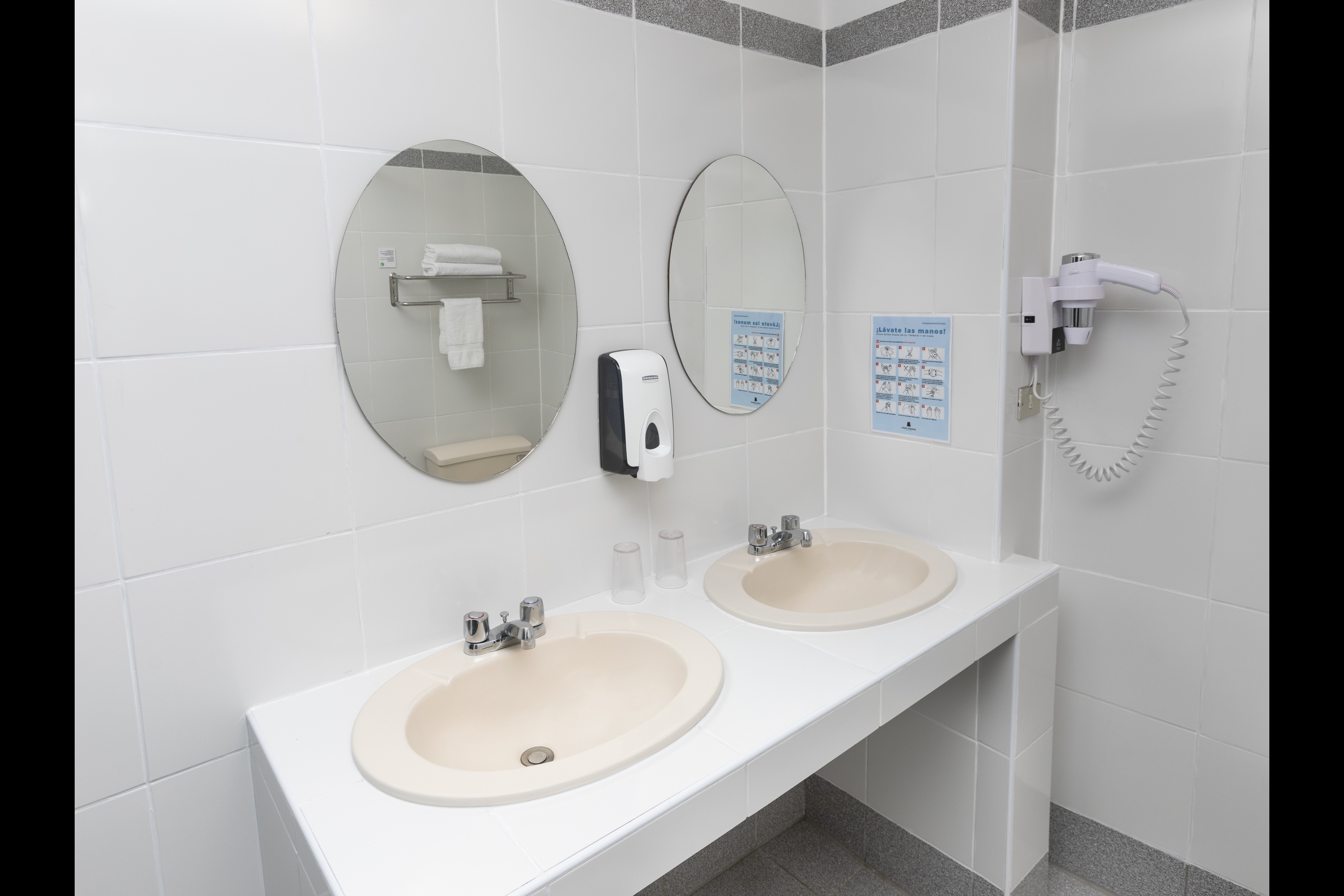 Double Superior Queen Bed