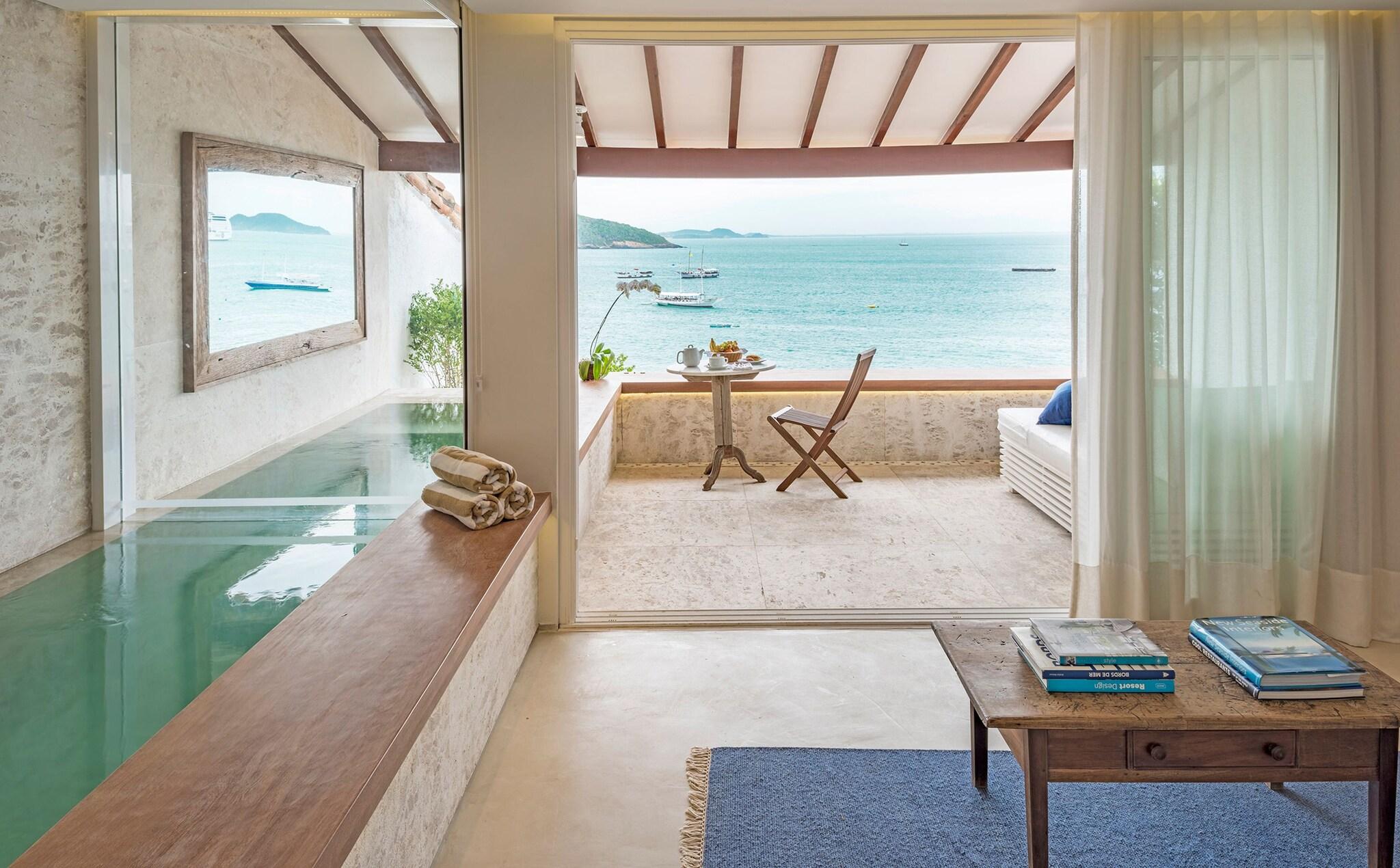 Suite with Private Pool