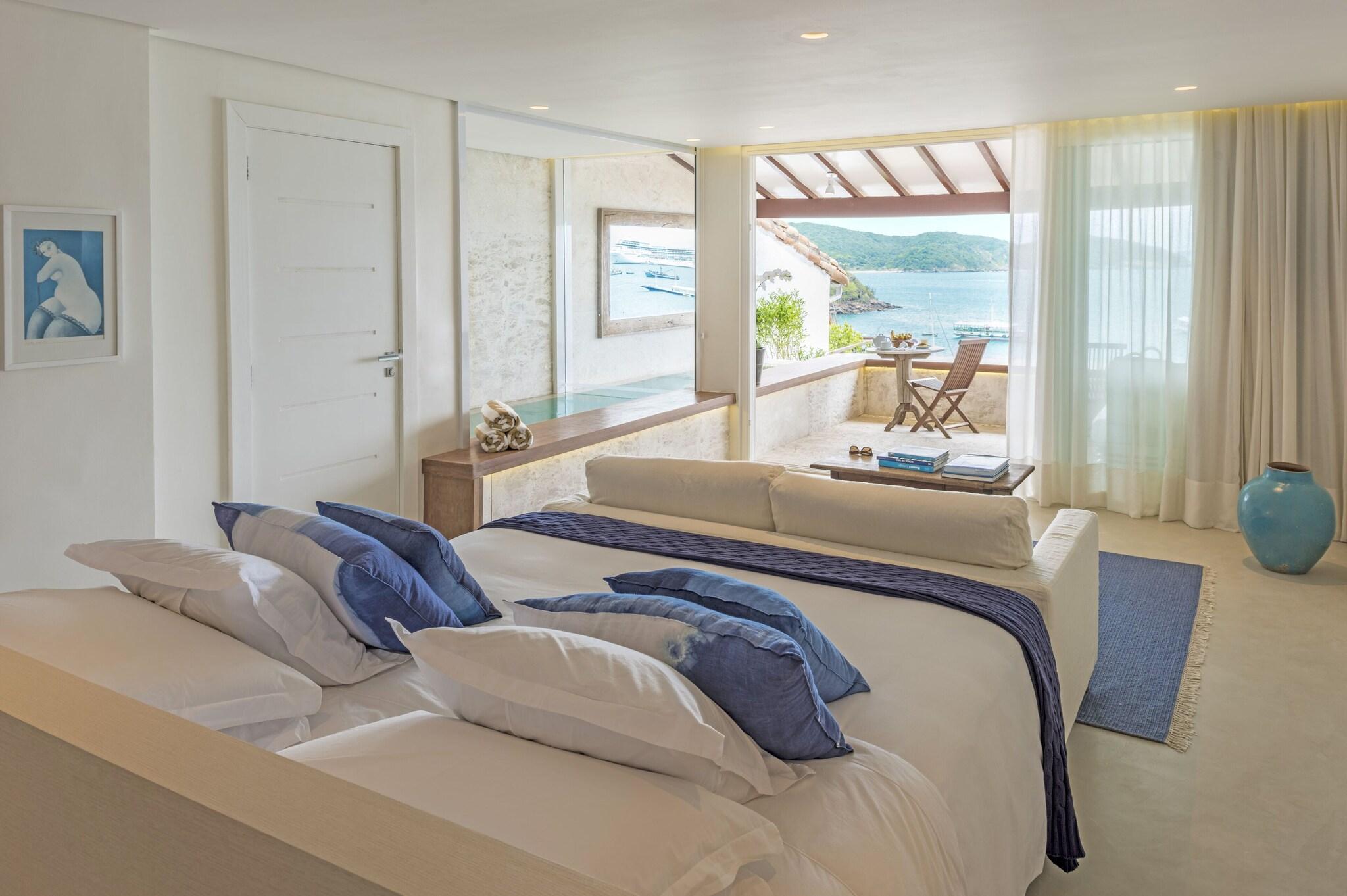 Suite with Private Pool