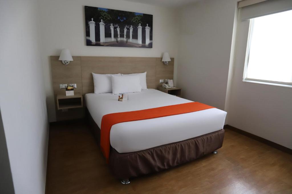 Double Queen Size Bed