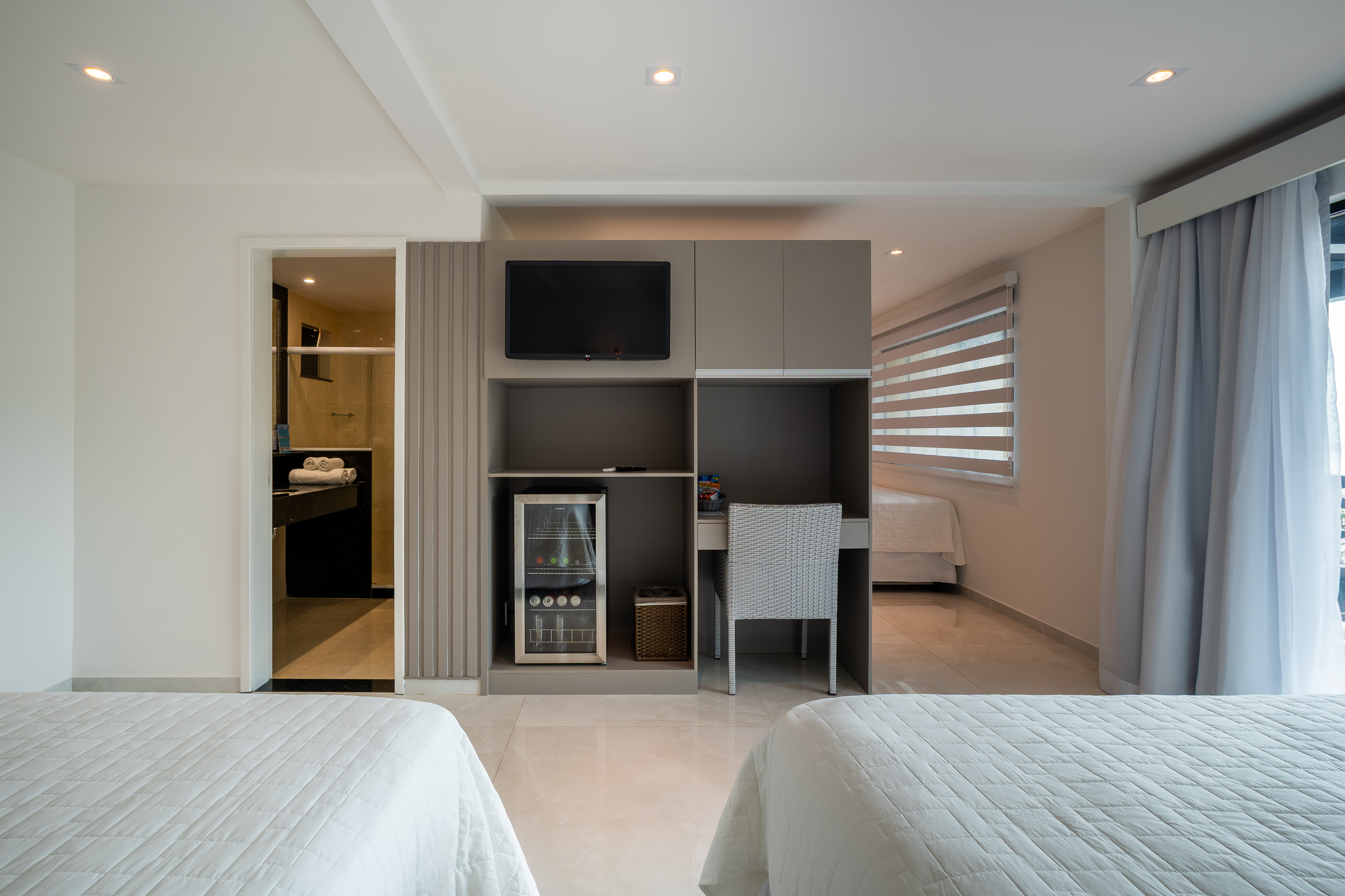 Suite Capacity 4