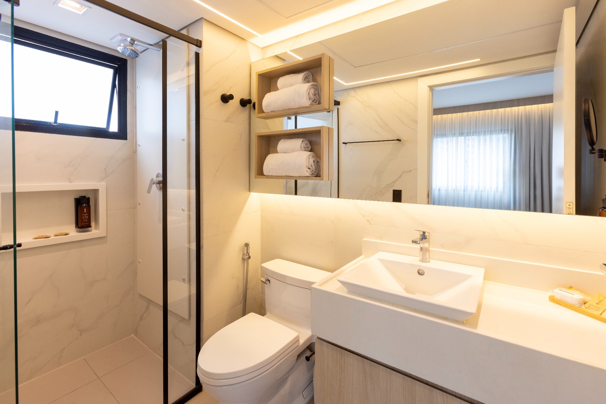 Twin Luxury