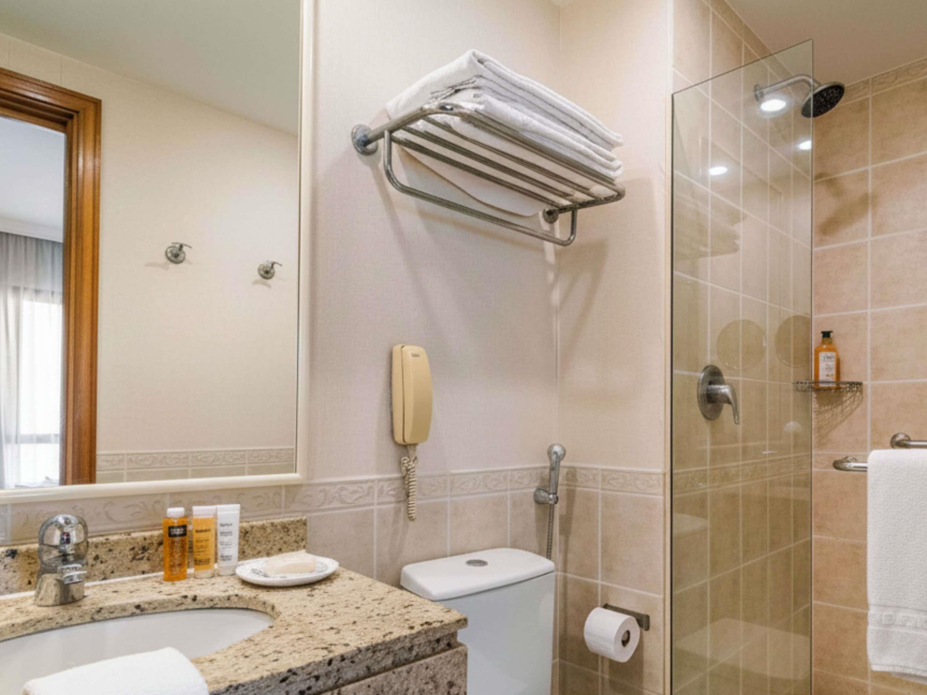 Double Queen Size Bed