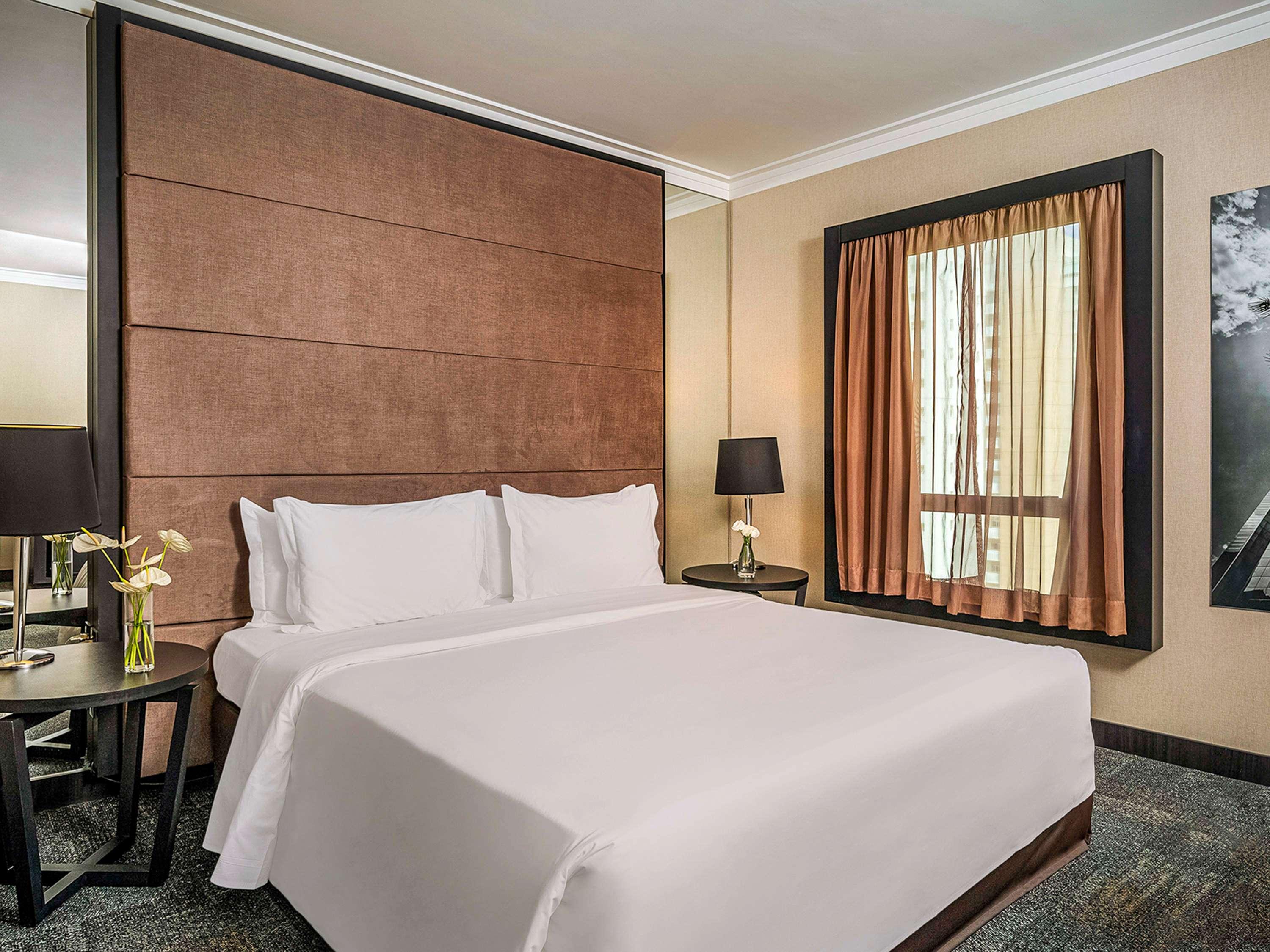 Double Queen Size Bed