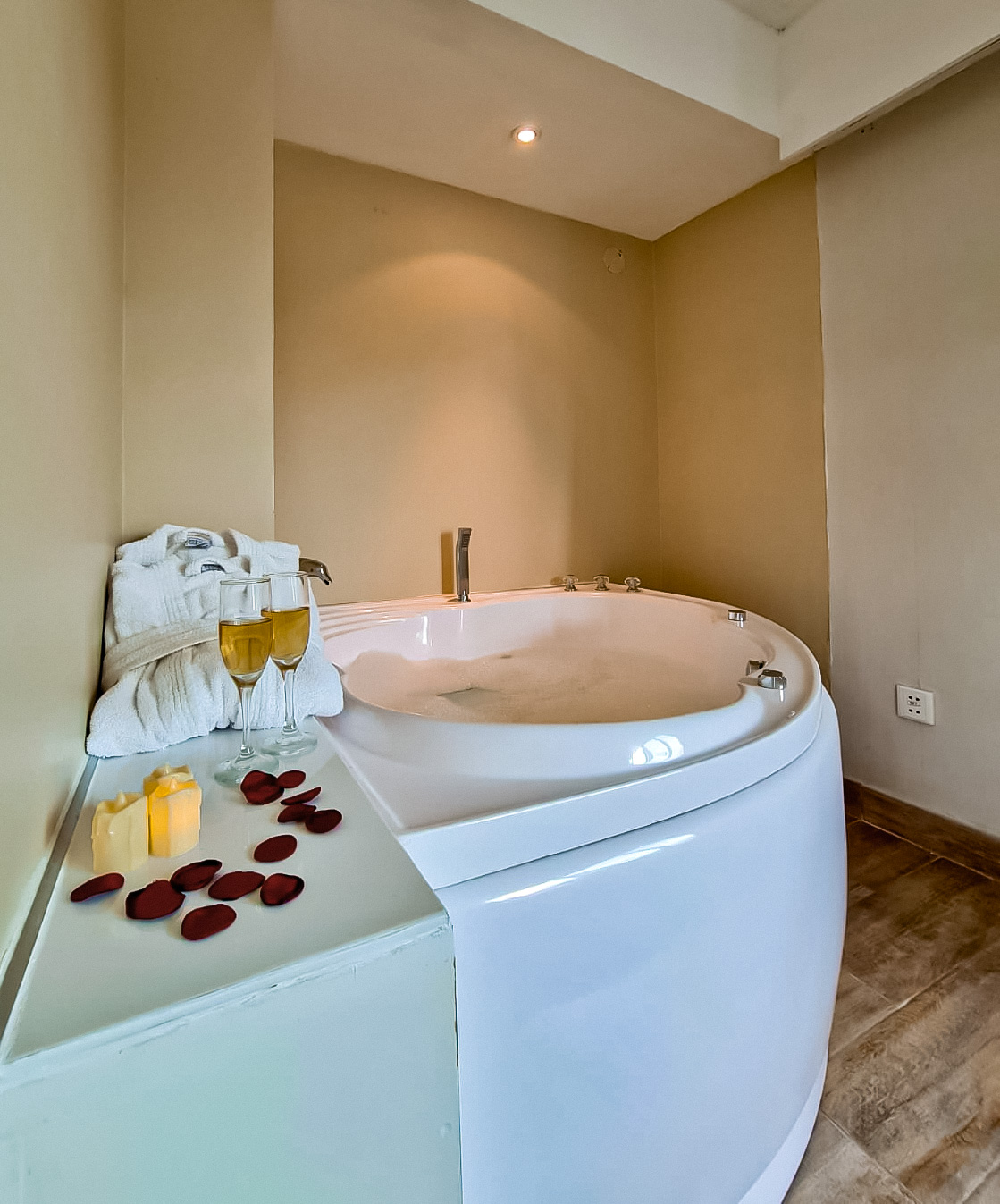 Double Queen Size Bed