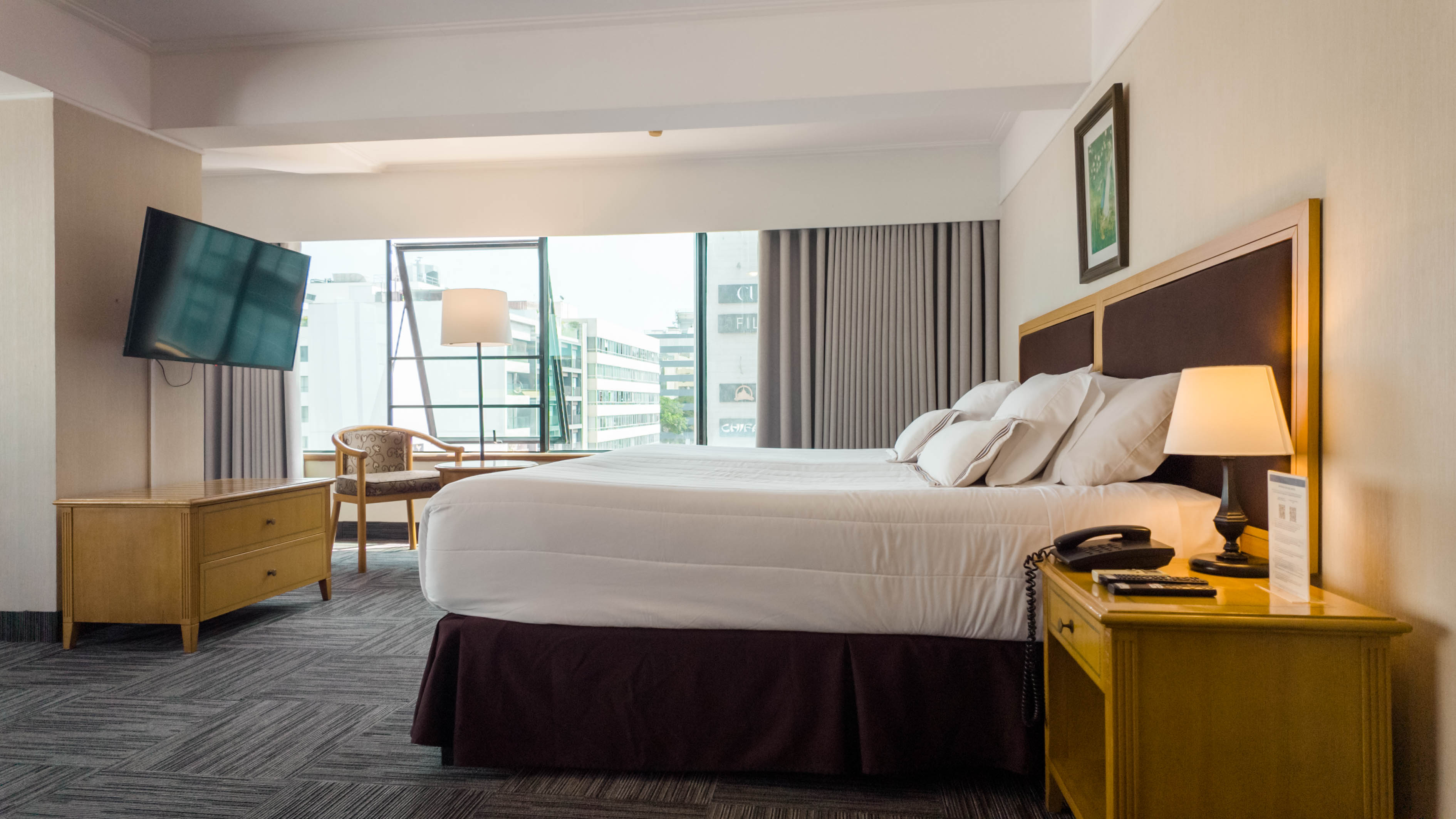 Double Queen Size Bed