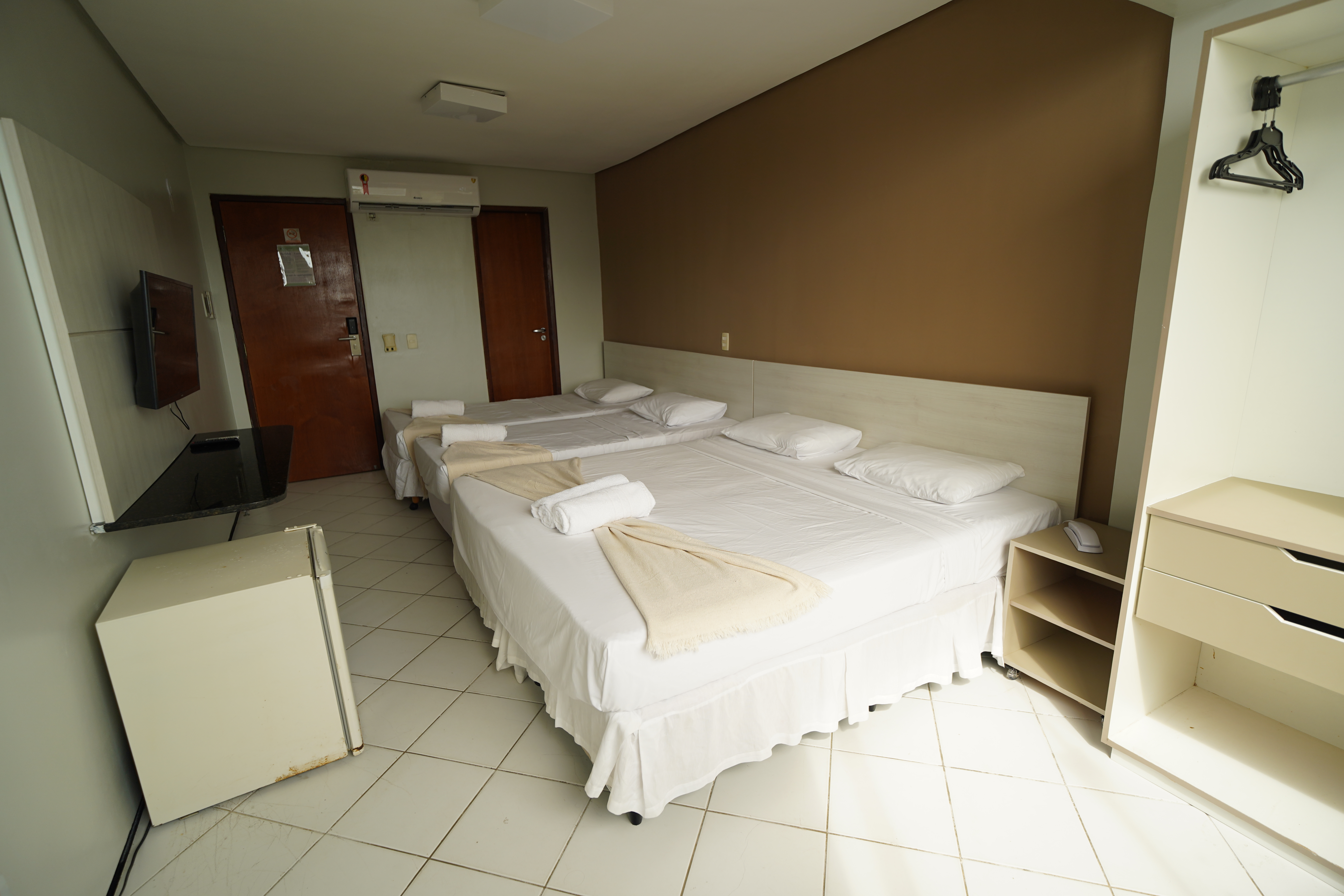 Family Room Capacity 4