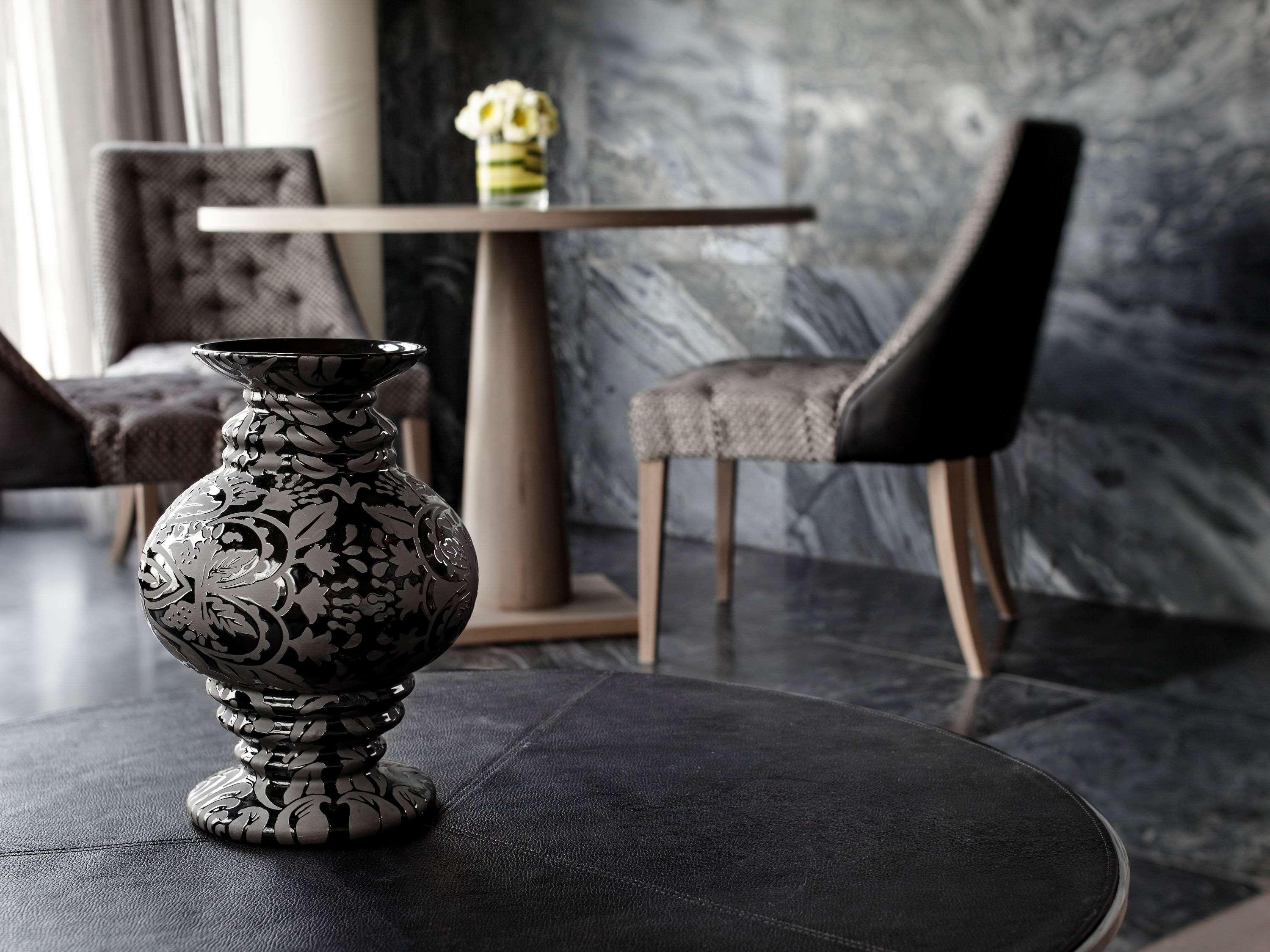 Junior Suite Club King Bed