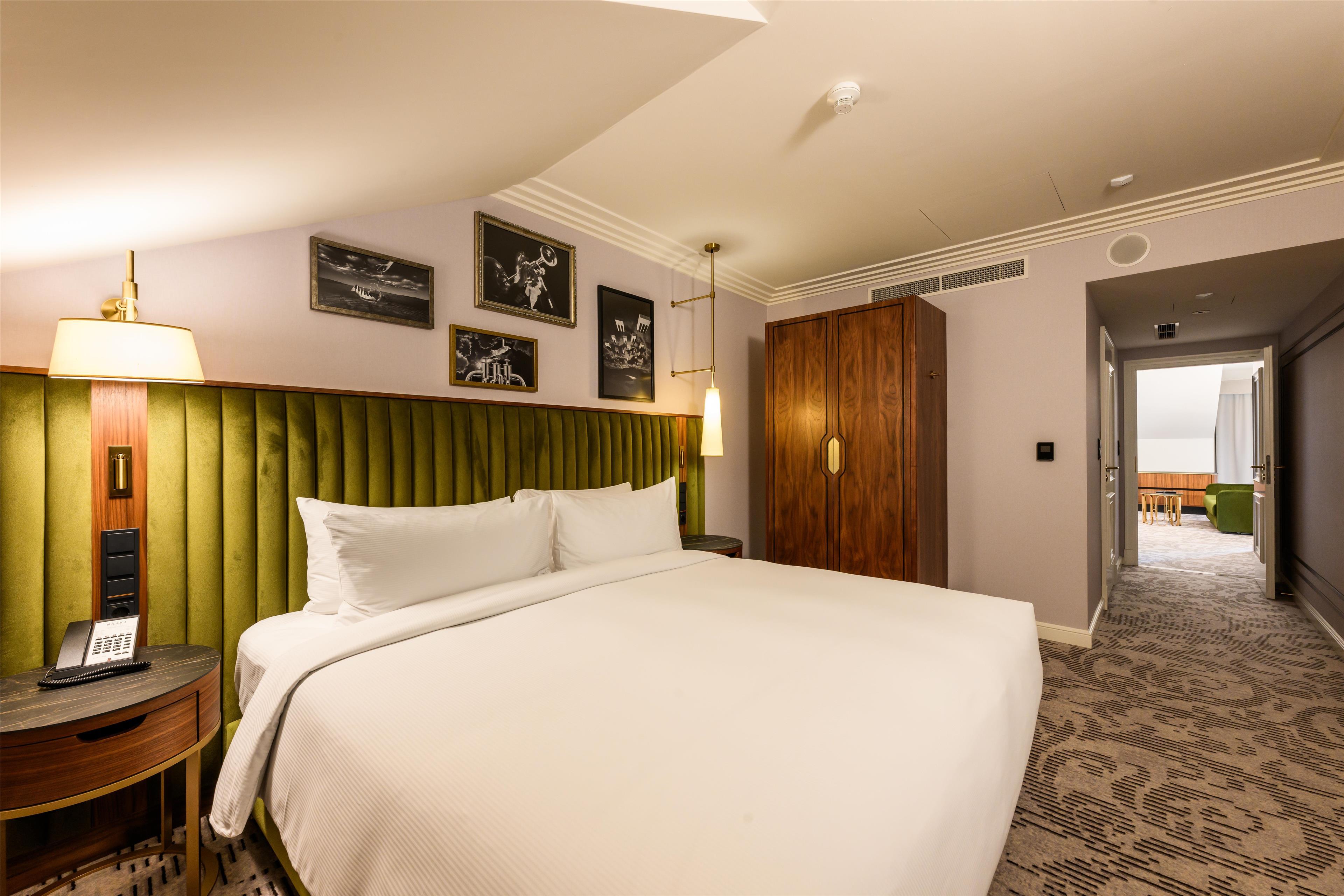 Suite Deluxe One Bedroom