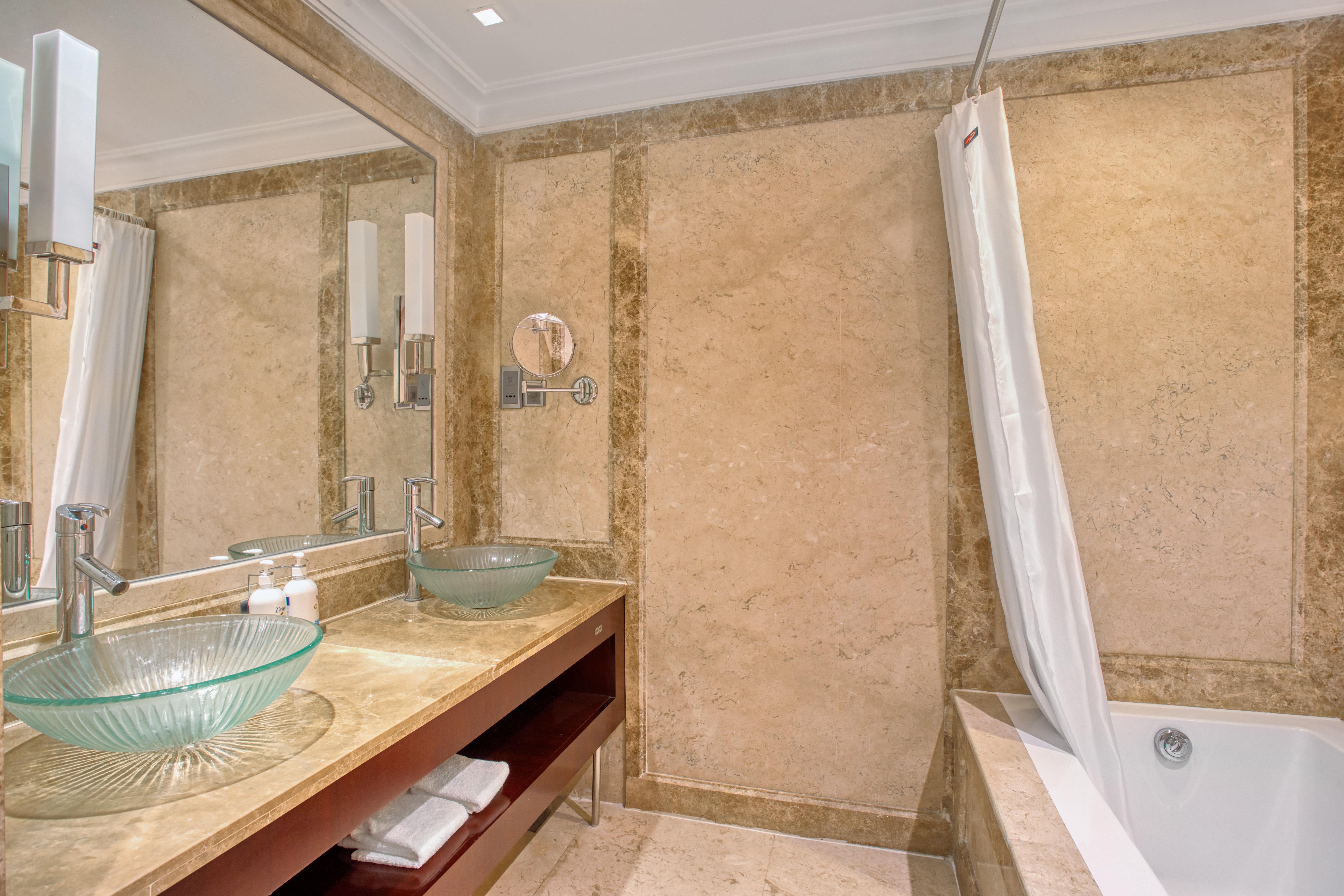 Double King Size Bed