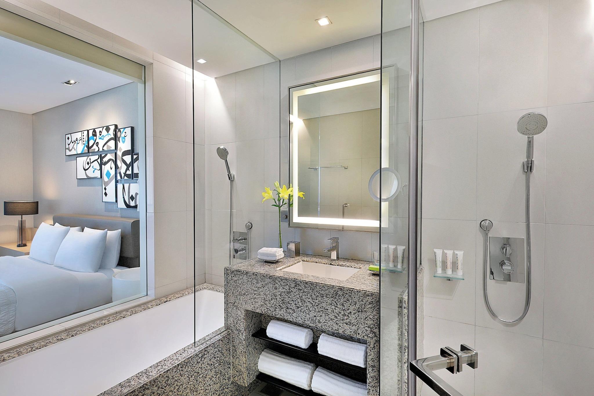 Junior Suite King Bed Non Smoking