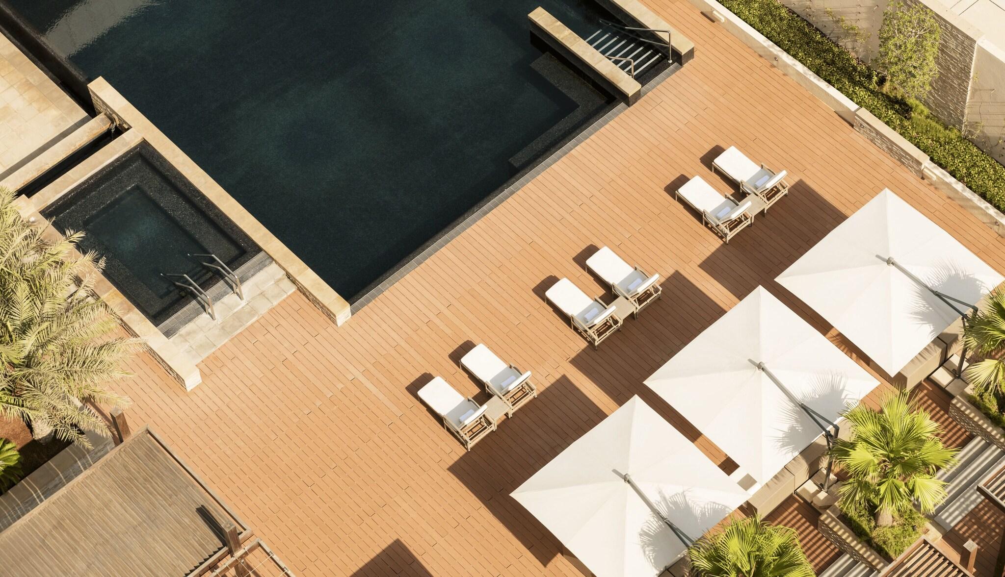 Suite King Bed One Bedroom 