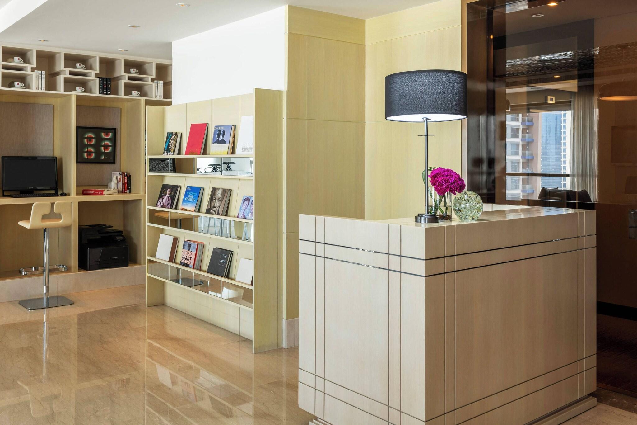 Suite King Bed One Bedroom 