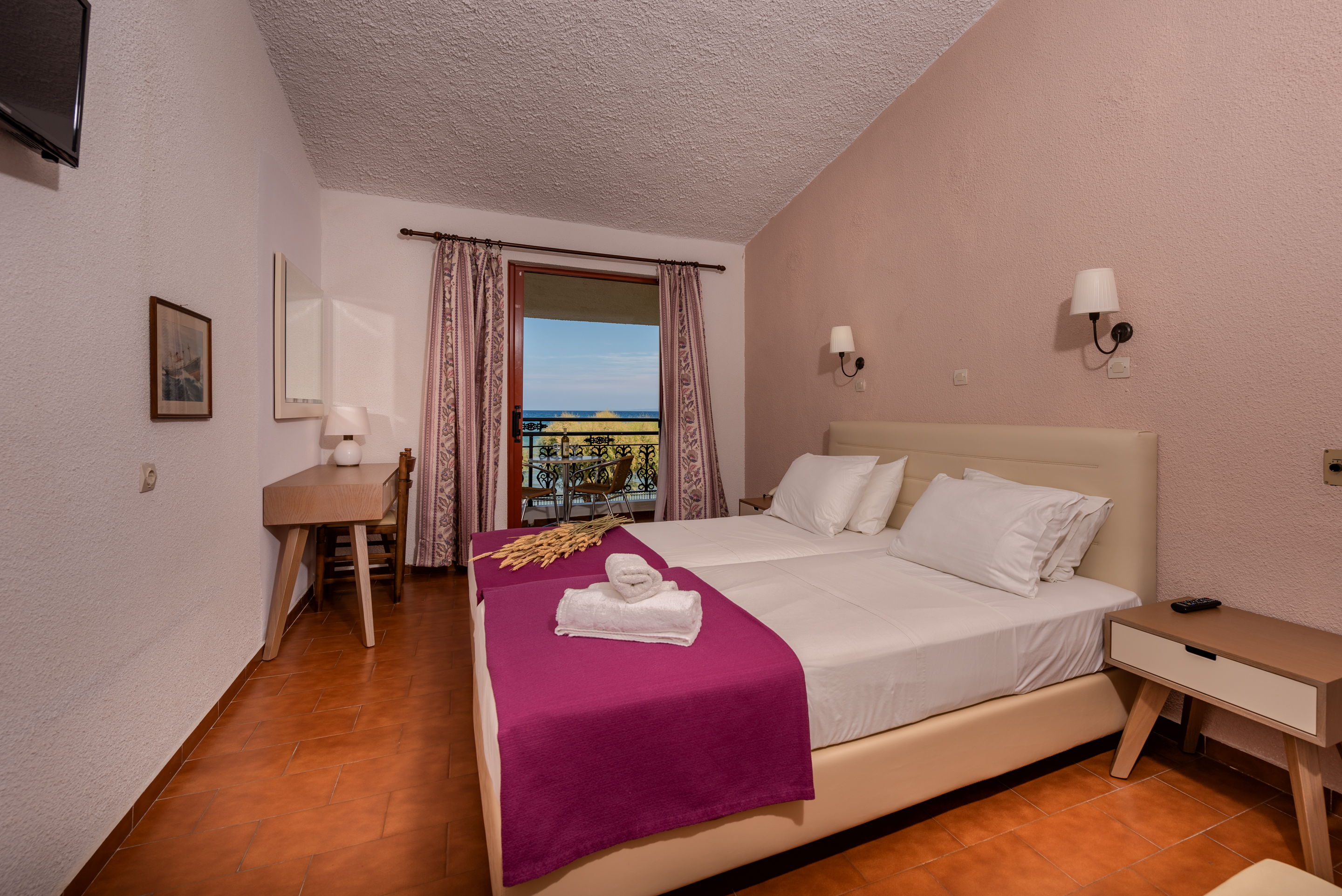 Double or Twin Classic with Views