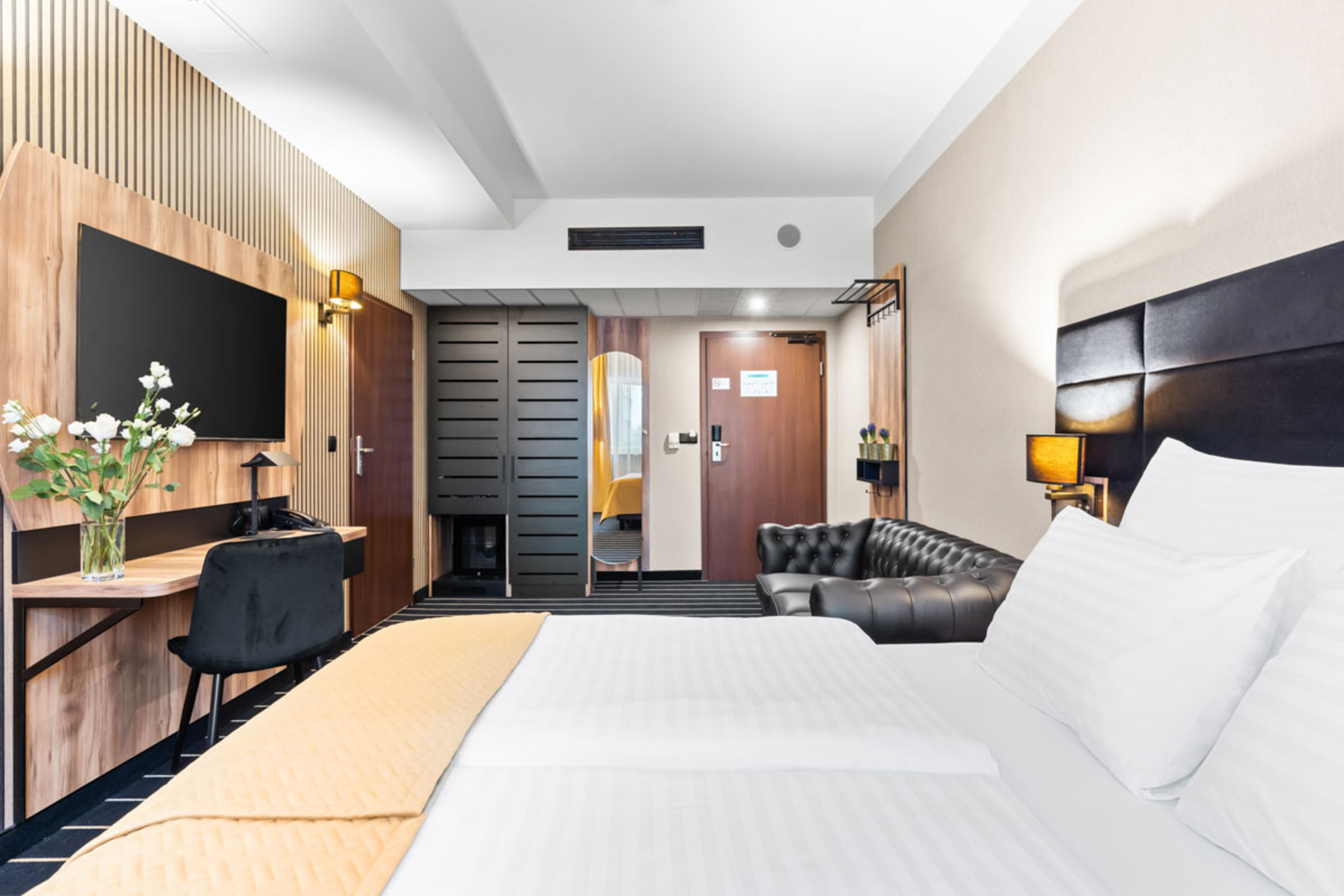 Family Room Capacity 3