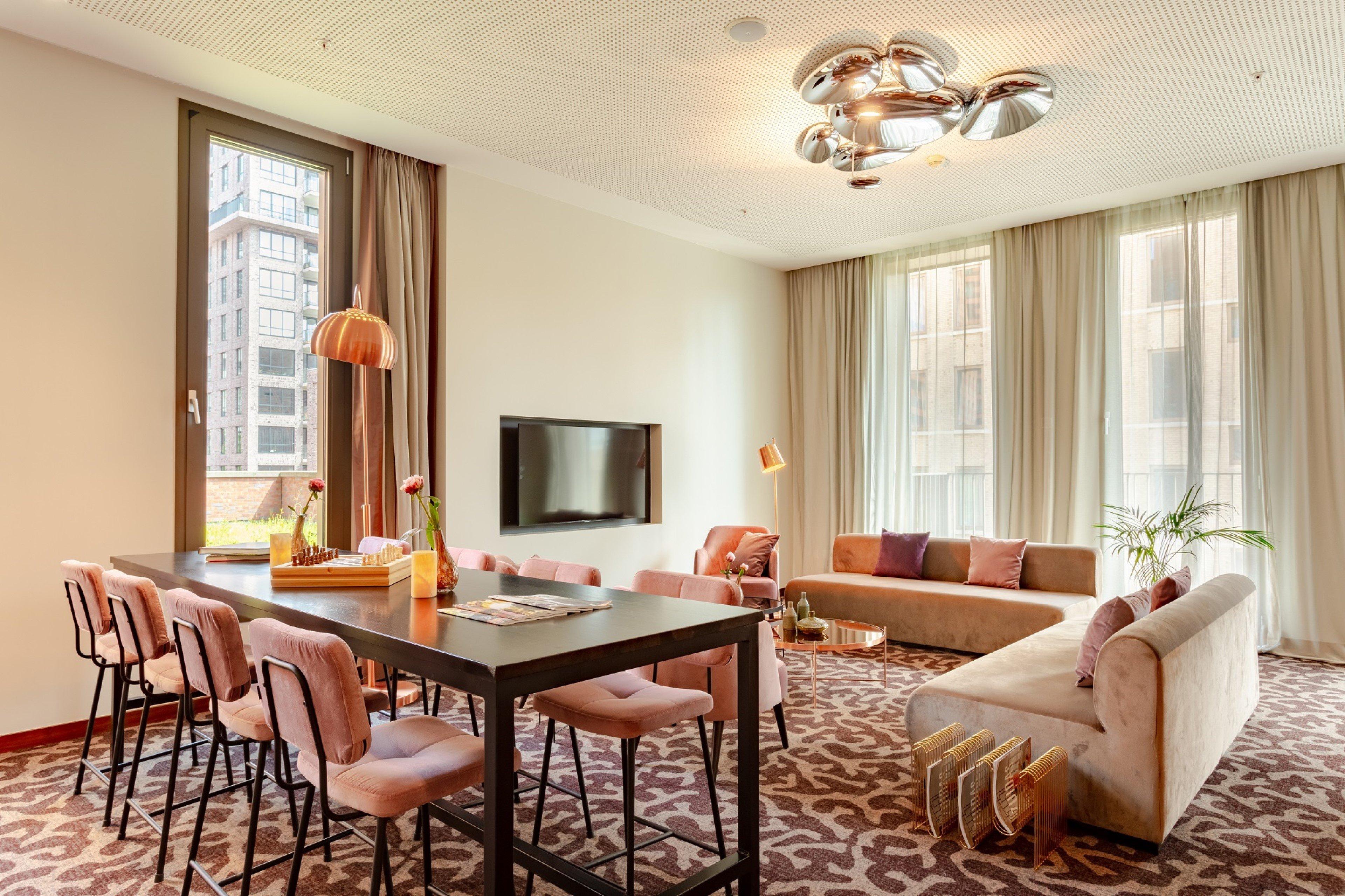 Junior Suite King Size Bed