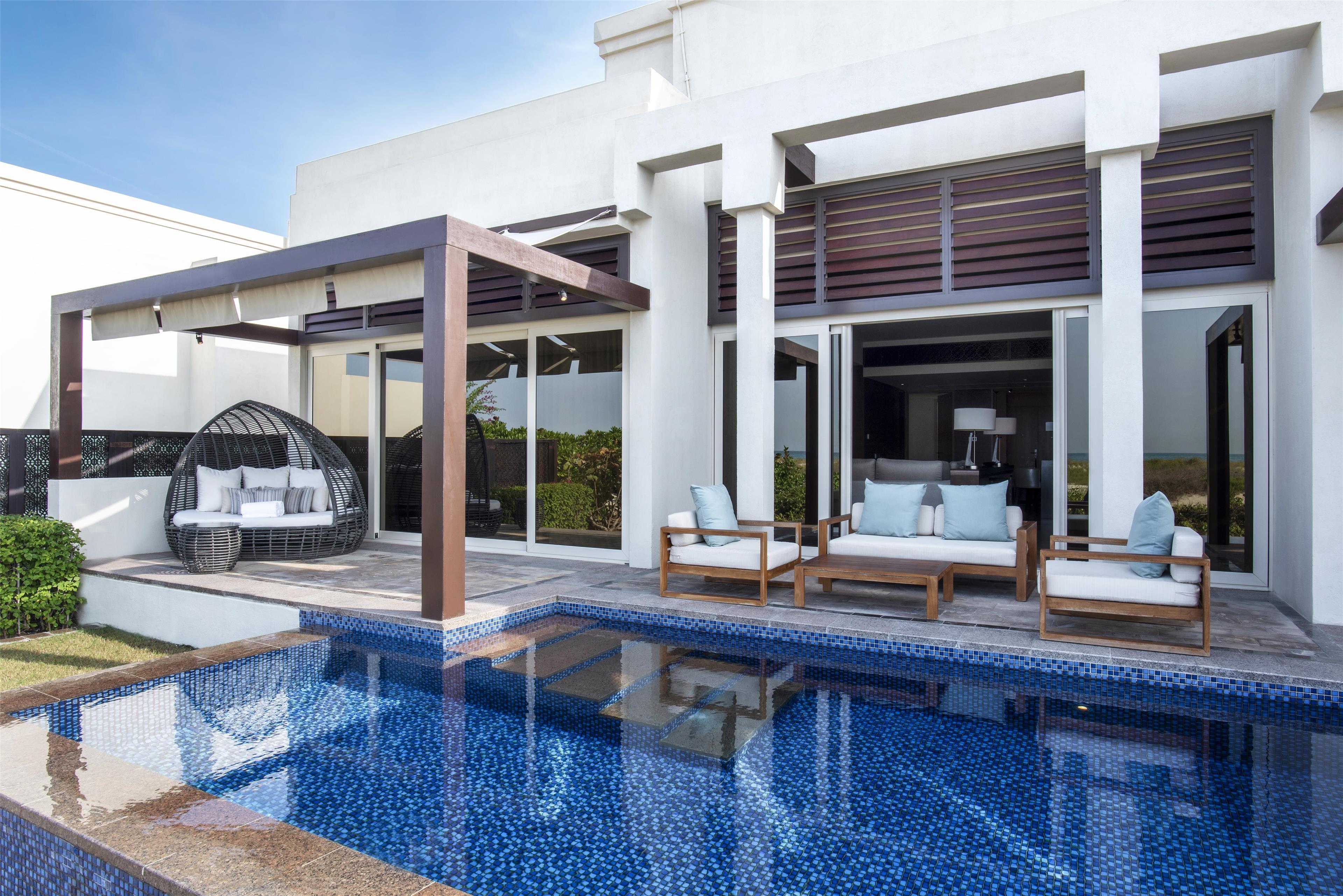 Villa Executive King Bed