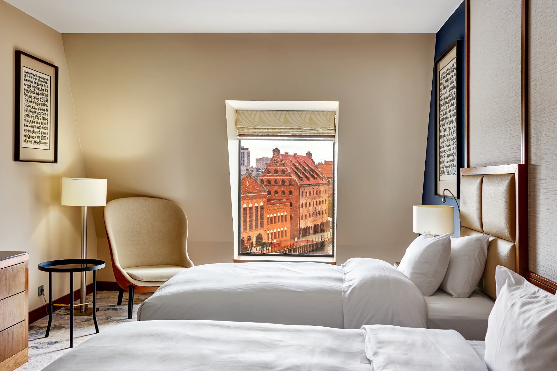 Double or Twin Deluxe