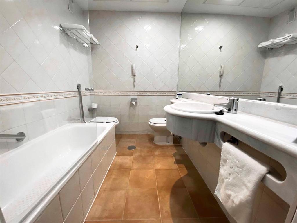 Double Single Superior